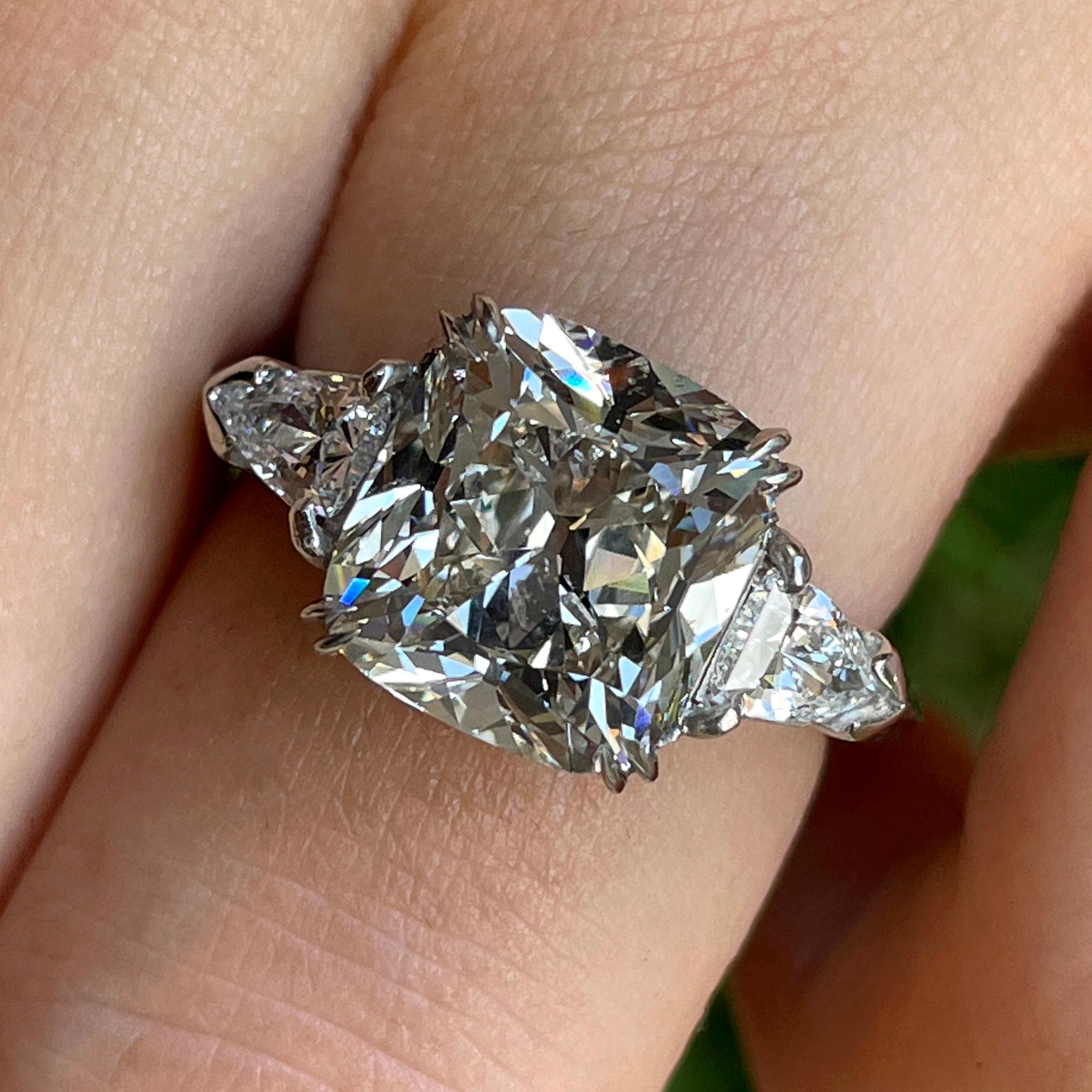 GIA 5.01ct Cushion Diamond Engagement 3 Stone Platinum Engagement Ring For Sale 1