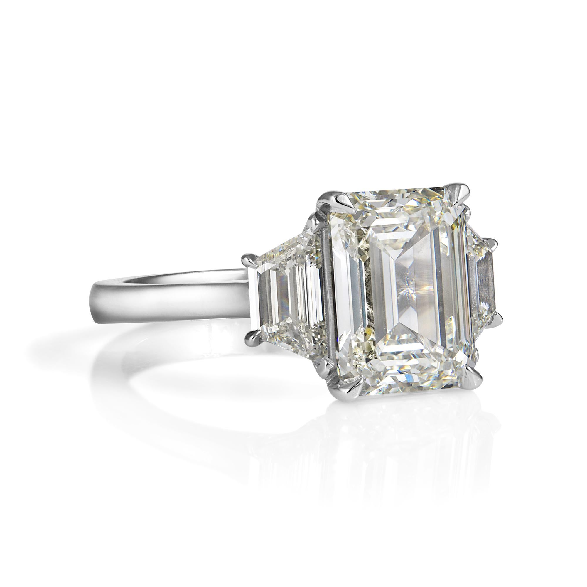 Women's GIA 5.01ct Estate Vintage Emerald Cut Diamond 3 Stone Engagement Wedding Plat