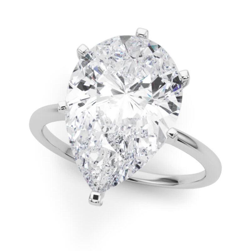 Taille poire GIA 5.01ct Pear Slim Band Prong Set Solitaire 18K White Gold Diamond Ring en vente
