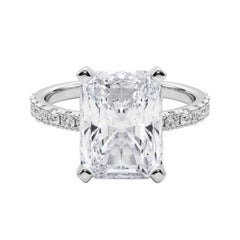 GIA 5,01ct Radiant Solitaire mit halber Ewigkeit 18K Weißgold Diamantring