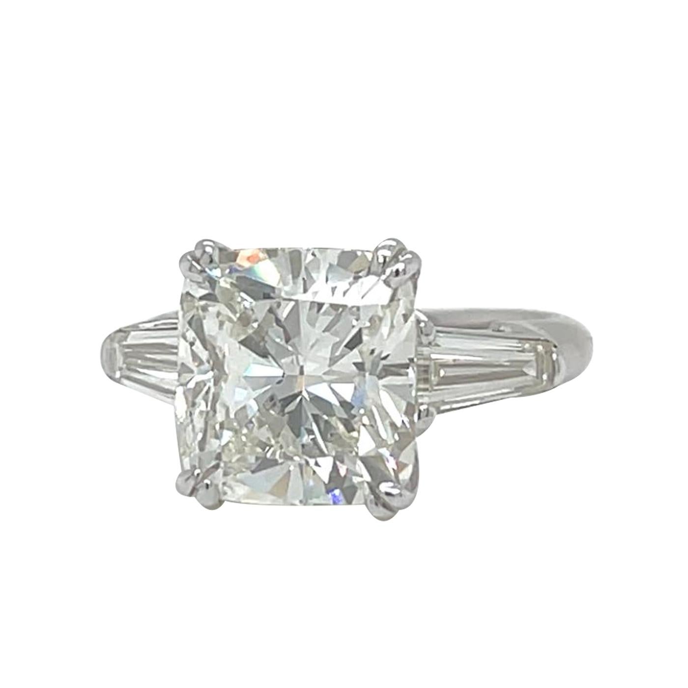 GIA 5.02ct Natural Cushion Cut Diamond Engagement Ring with Tapered Baguettes For Sale 2