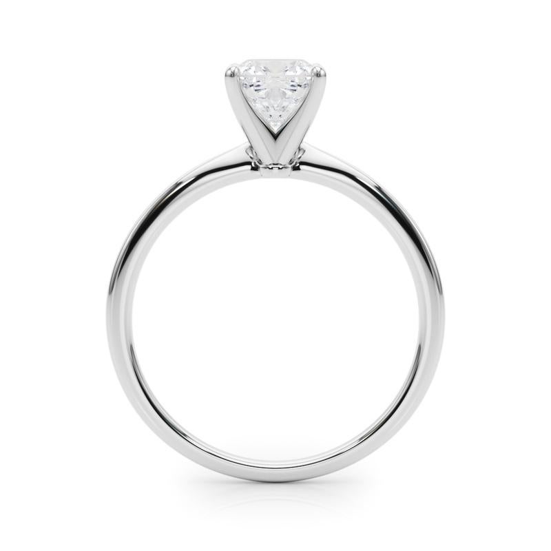 GIA 5,03ct Cushion Slim Band Prong Set Solitaire in oro bianco 18K Diamond Ring In condizioni Nuovo a New York, NY