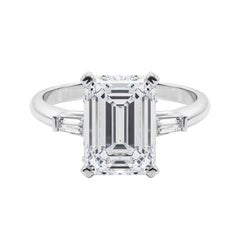 GIA 5,03ct Smaragd Drei-Stein konisch Baguette 18K Weißgold Diamant Ring