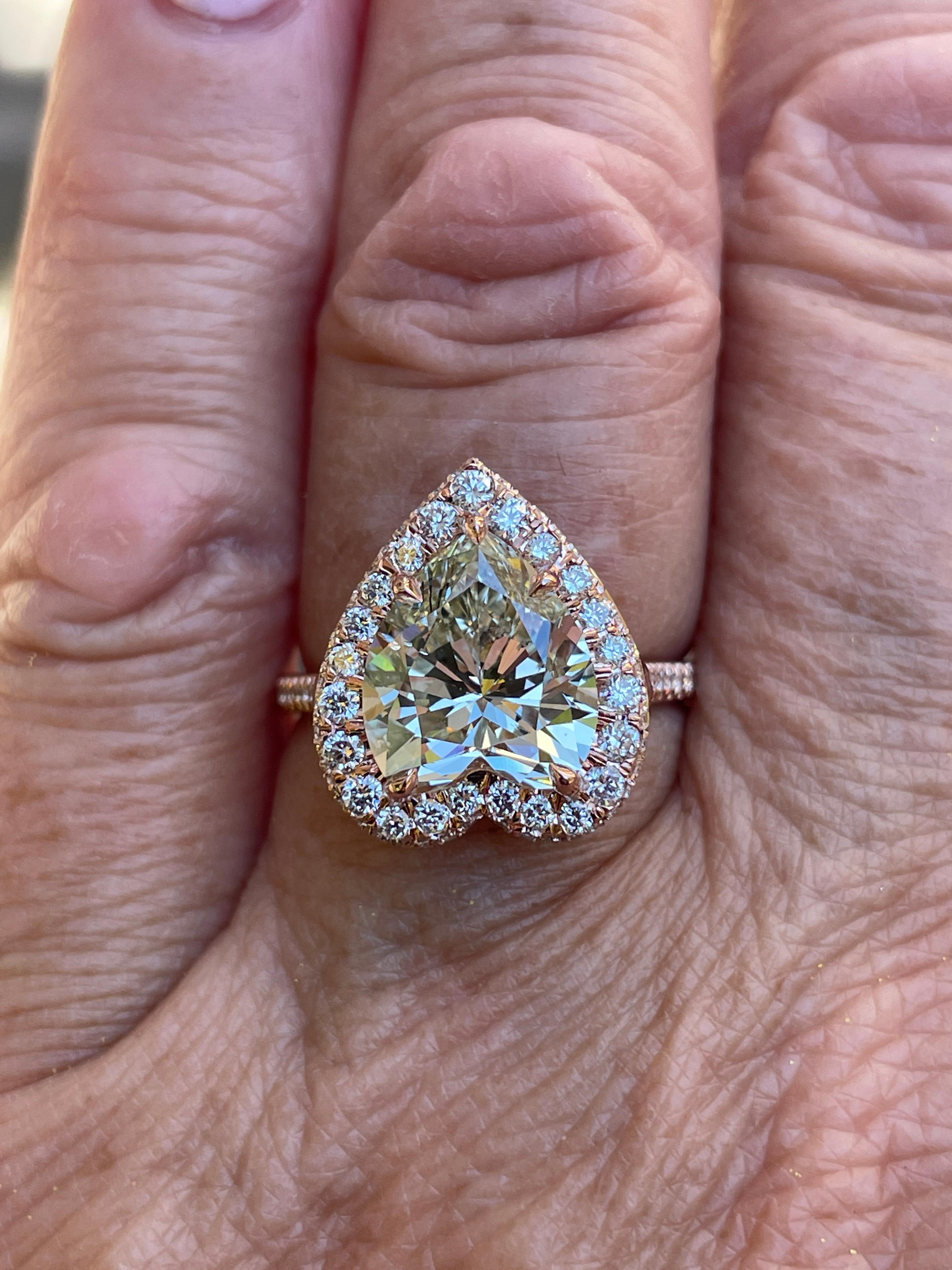 Women's GIA  5.06ct Estate Vintage Heart Diamond Engagement Wedding  Rose Gold Ring For Sale