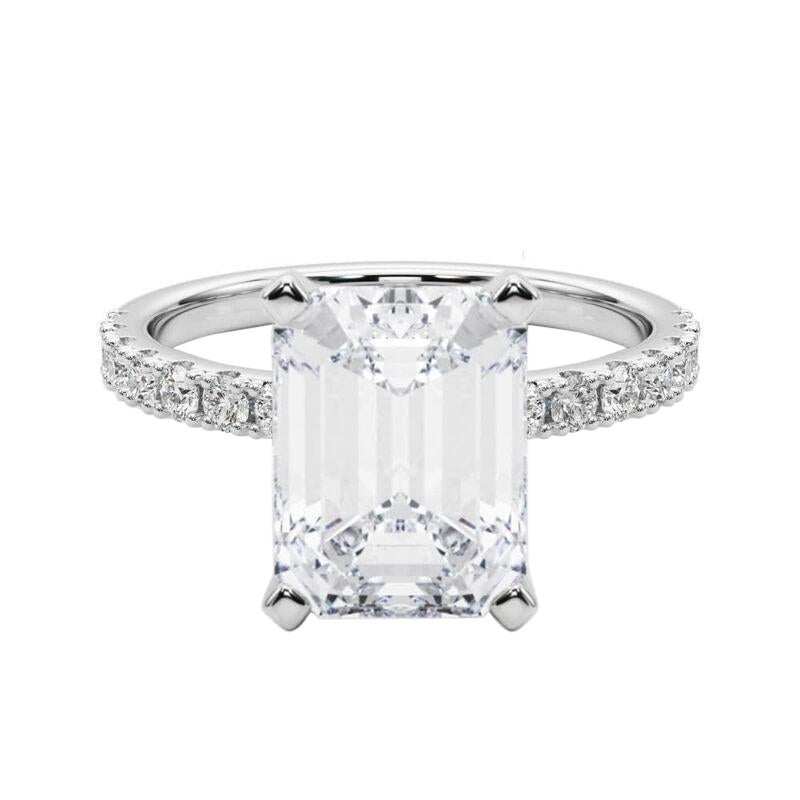 GIA 5,08ct Smaragd Solitär mit halber Ewigkeit 18K Weißgold Diamantring im Angebot