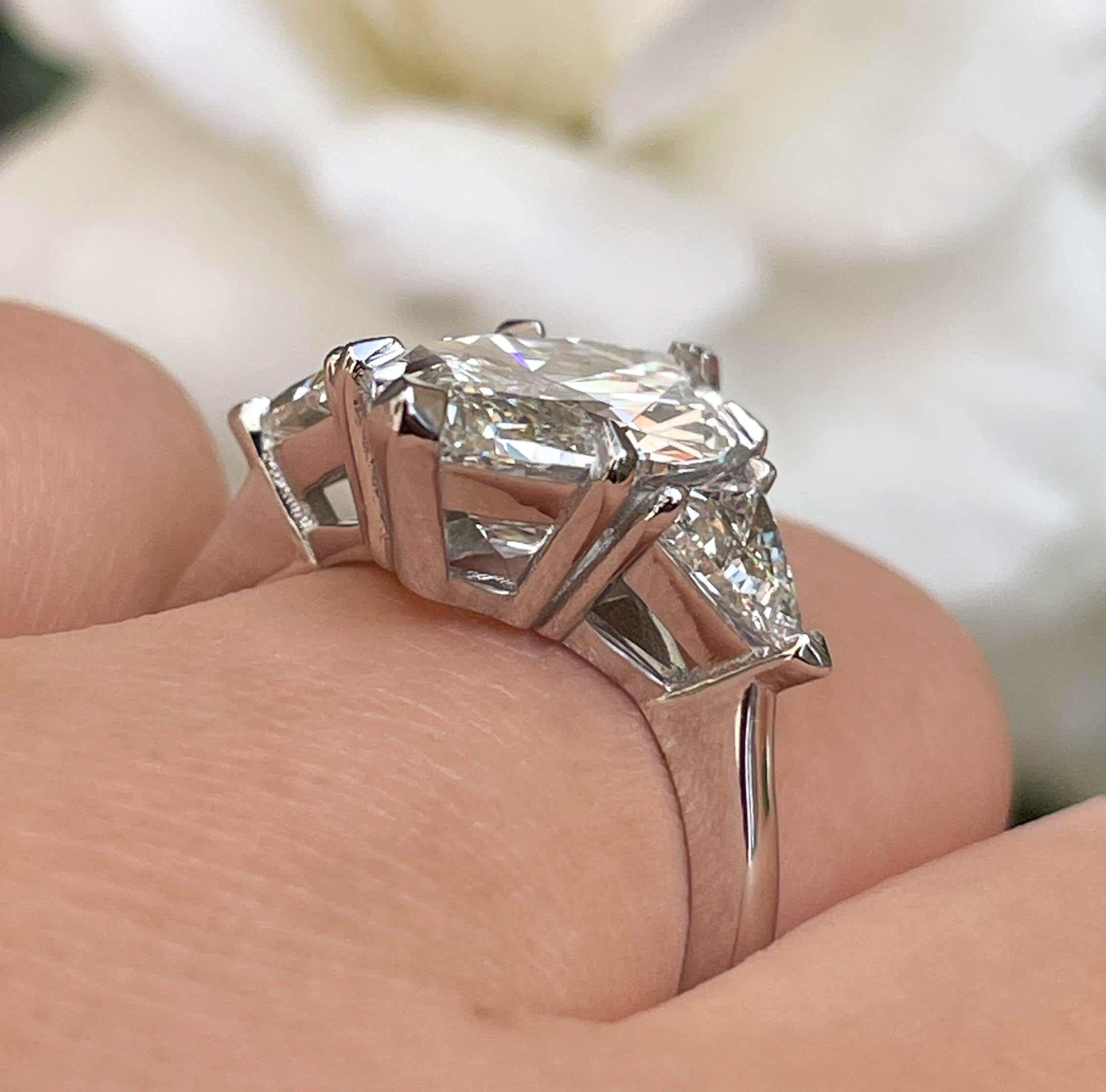GIA 5.13ct Estate Vintage Marquise Diamond 3 Stone Engagement Wedding Platinum R 5