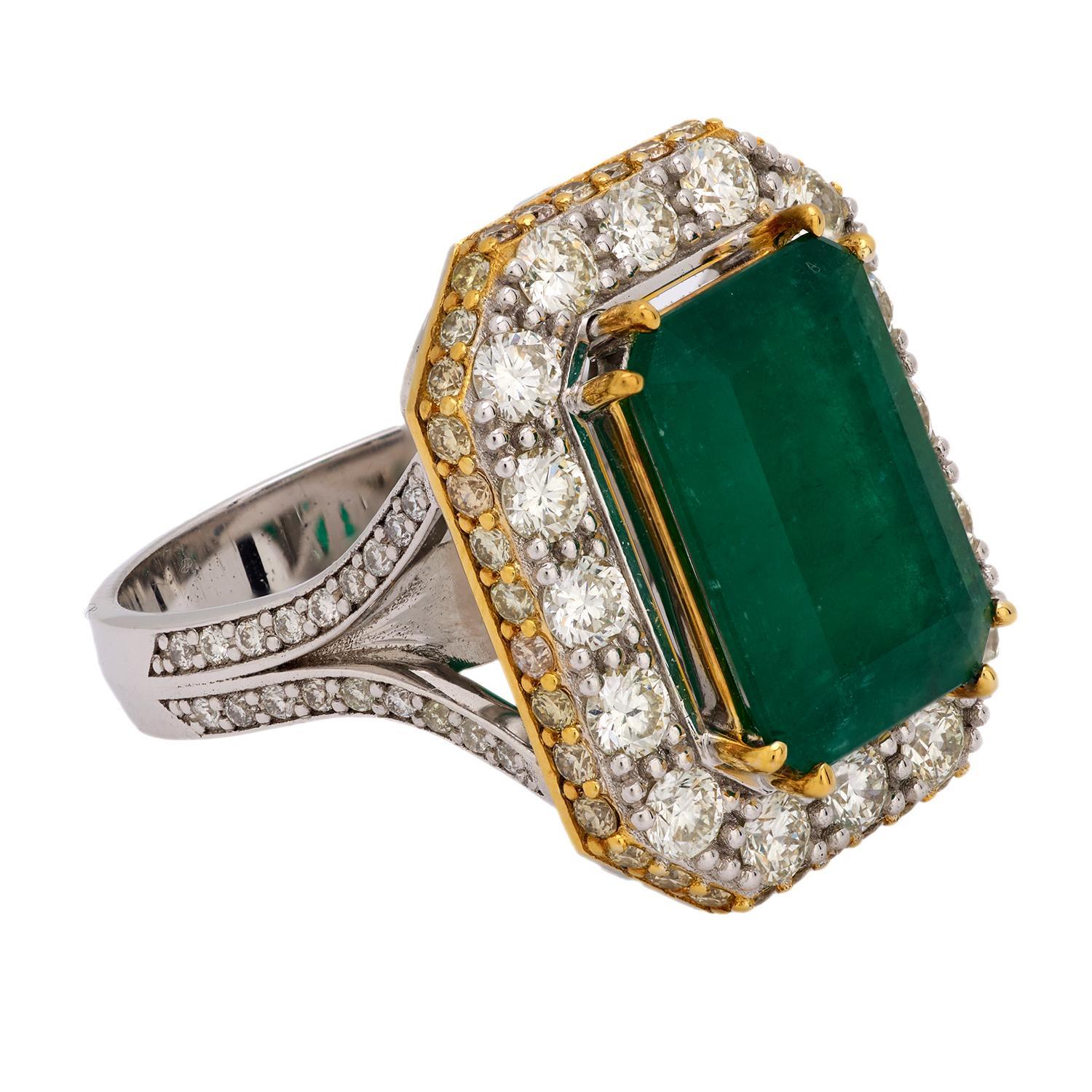 GIA 5,21 Karat nicht Öl Smaragd Diamant 14k Weiß- und Gelbgold Cocktail-Ring im Zustand „Gut“ im Angebot in Beverly Hills, CA