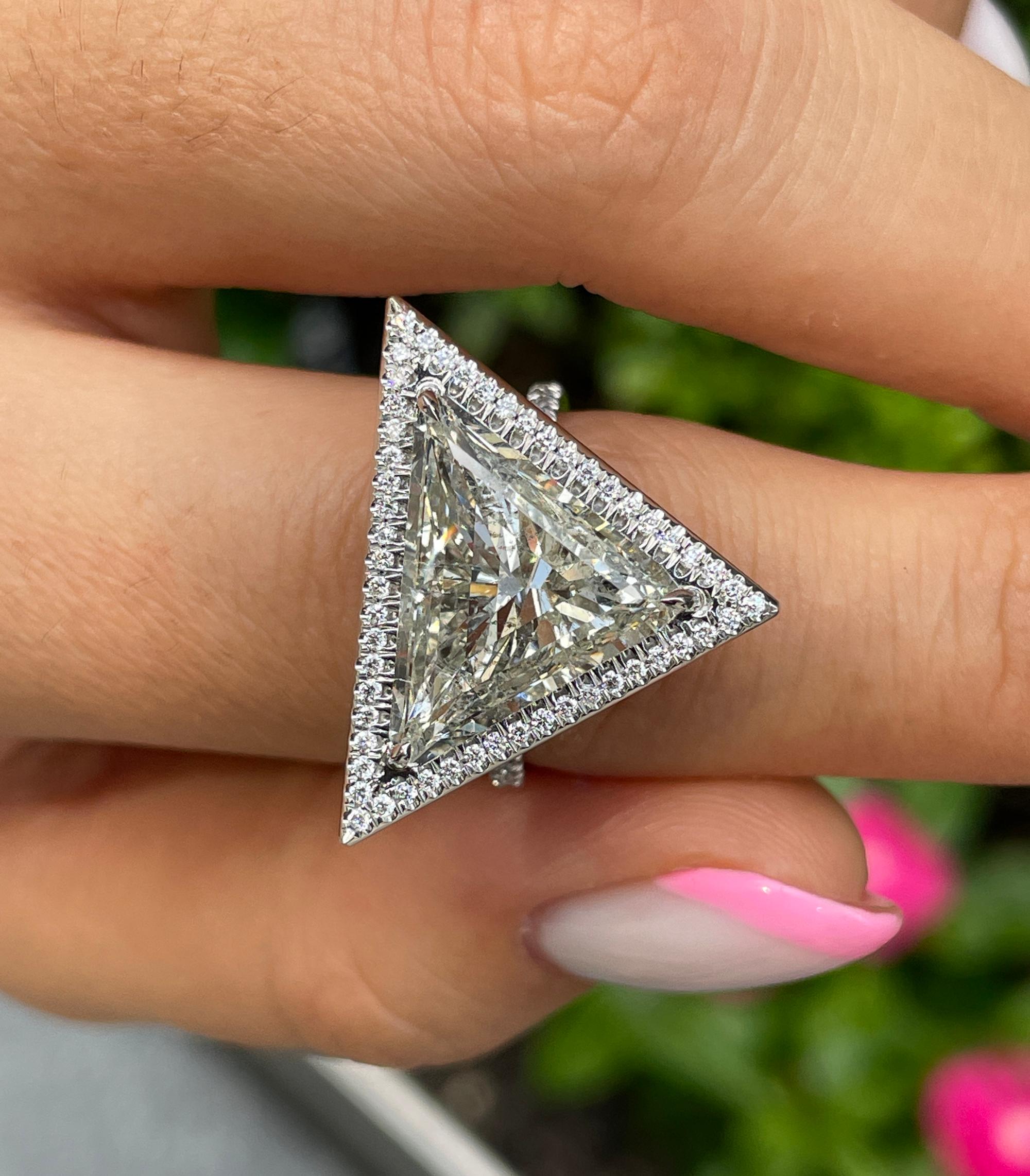 GIA 5.24ctw Trillion Diamond Engagement Halo Pave Platinum Ring For Sale 7