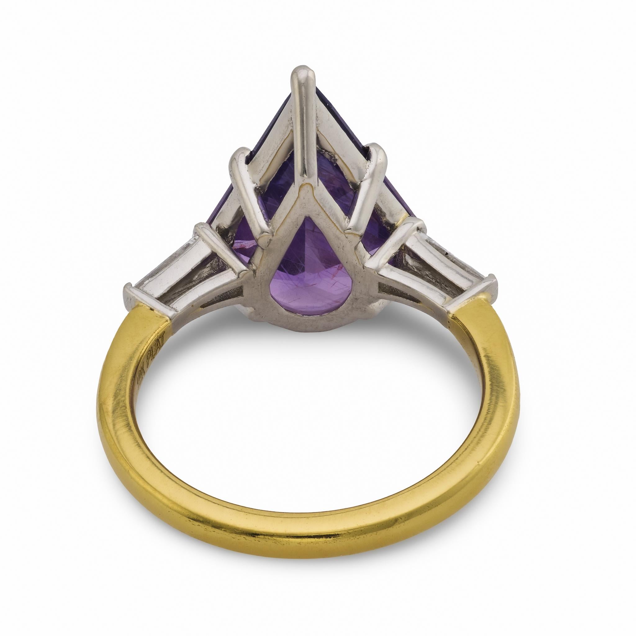 Bague en or jaune 18k GIA 5.27 carats saphir diamant sans chaleur en vente 1
