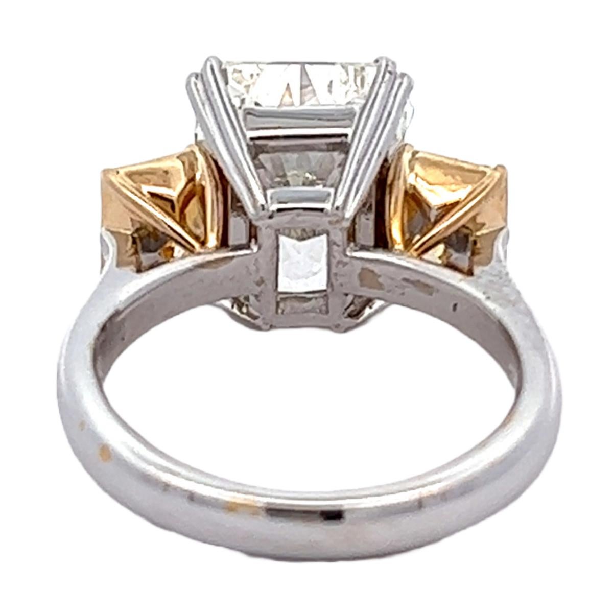 Vintage GIA 5.38 Carats Radiant Cut Diamond 18k White Gold Three Stone Ring 2