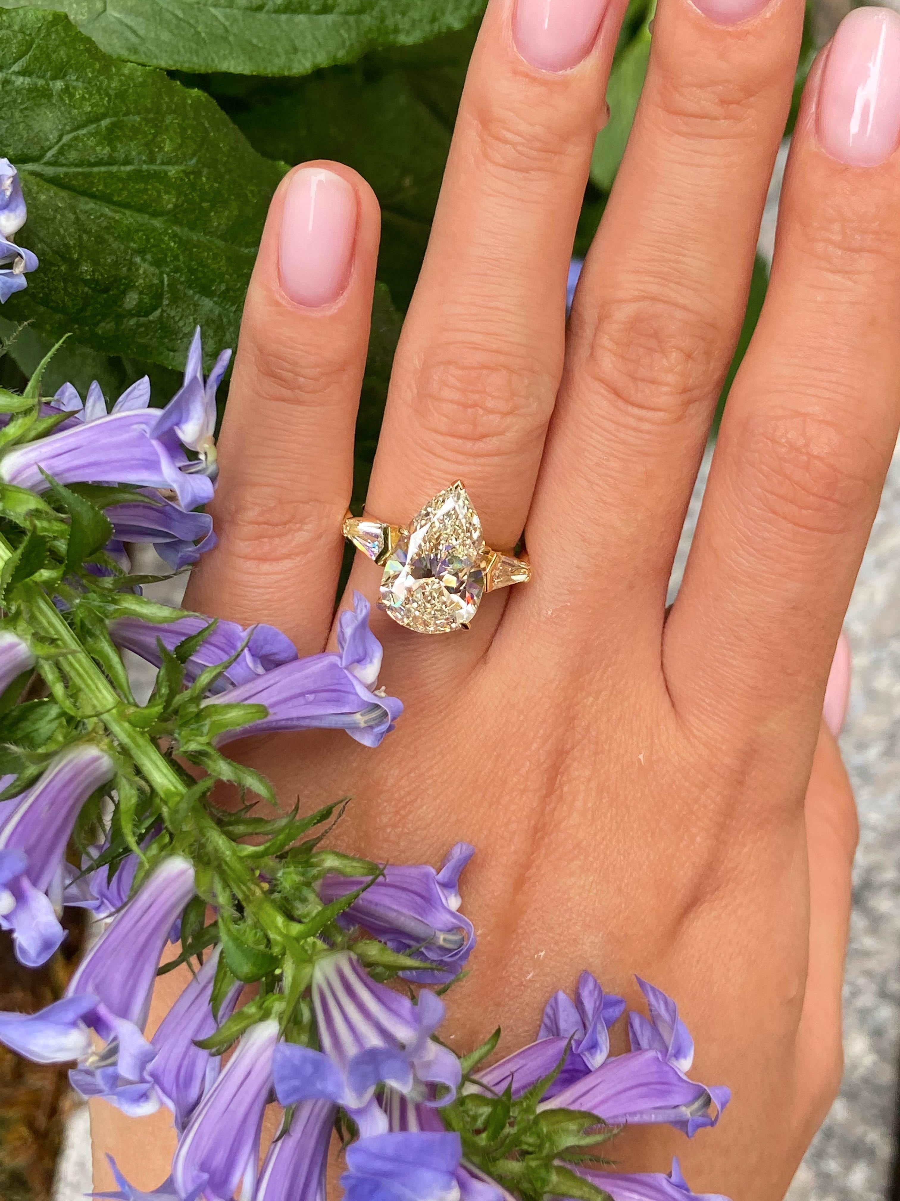 GIA 5.76ct Estate Vintage Pear Diamond 3 Stone Engagement Wedding Ring 18k YG 8