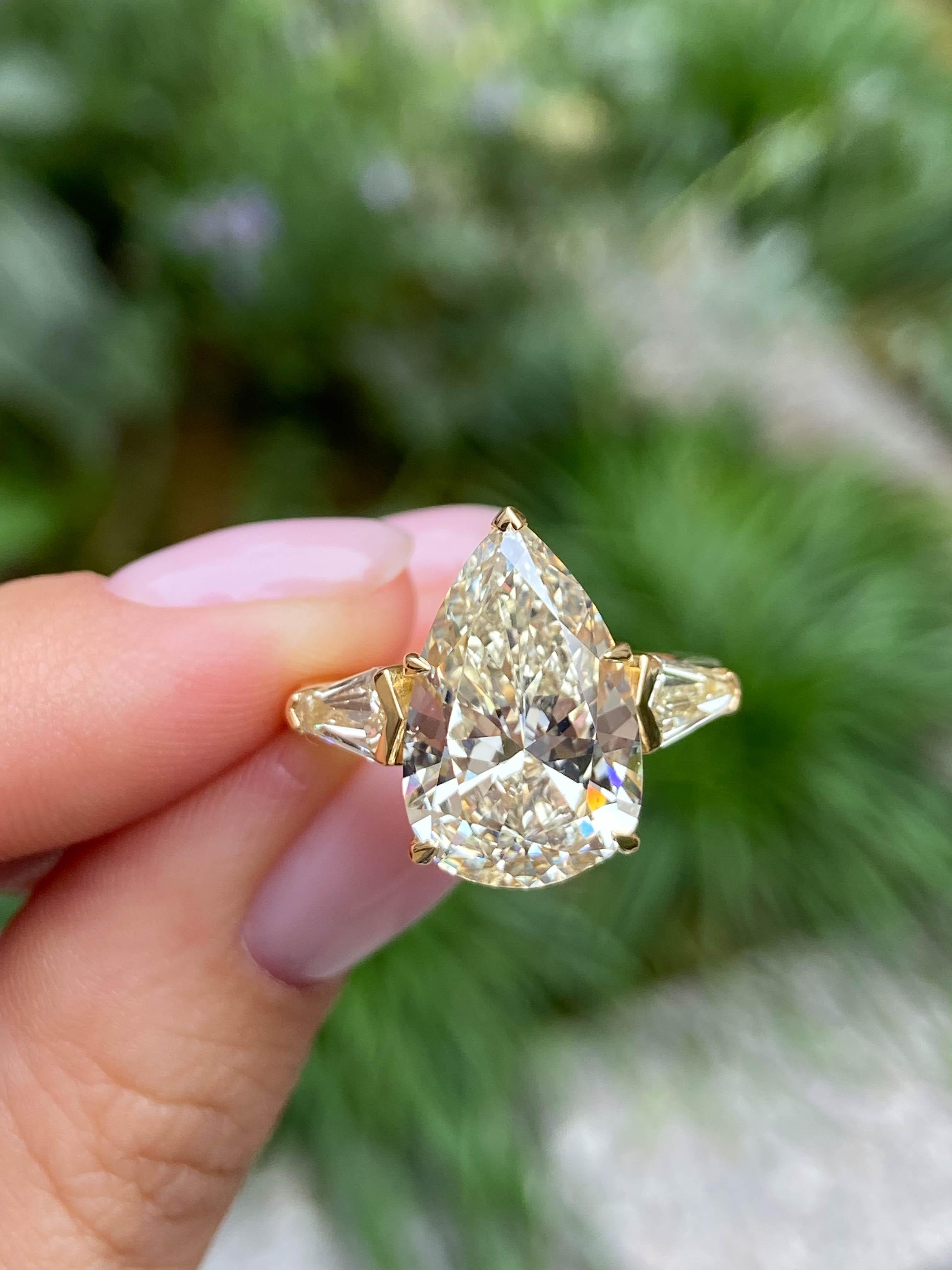 GIA 5.76ct Estate Vintage Pear Diamond 3 Stone Engagement Wedding Ring 18k YG 2