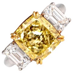 Bague de fiançailles de fantaisie en platine avec diamant jaune de 5,78 carats de taille radiant, certifié GIA 