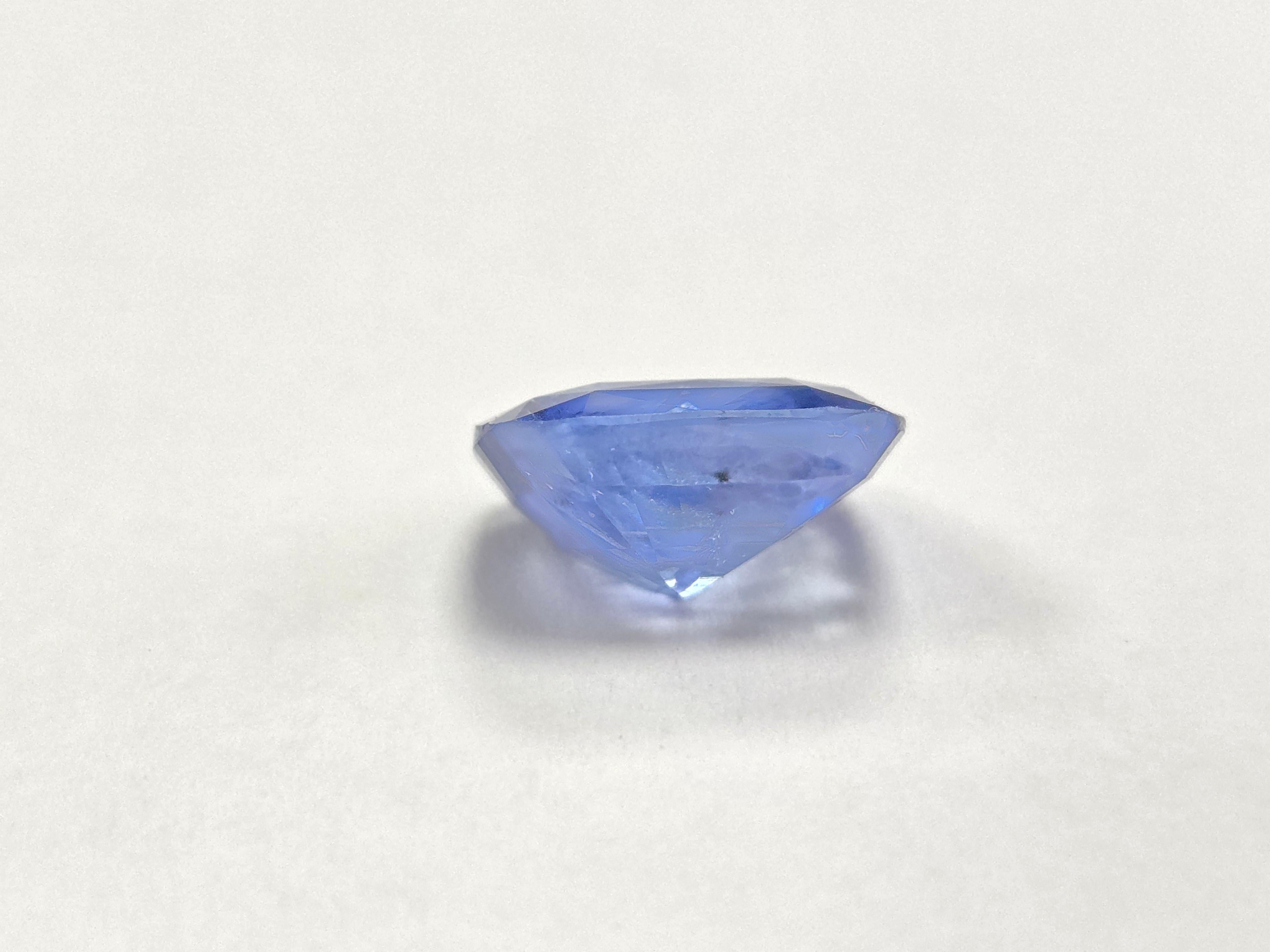 GIA Saphir Naturel 5.82 Carat Forme Coussin Neuf à Great Neck Plaza, NY
