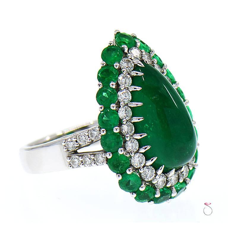 gwen stefani new emerald ring