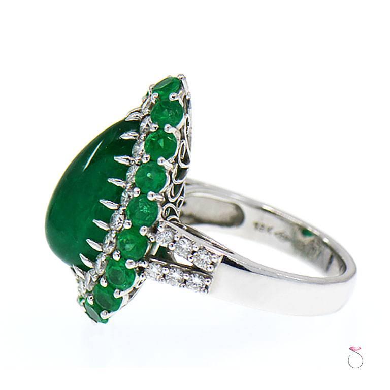 GIA 5,82 Quilates Esmeralda Colombiana Forma de Pera y Diamante Anillo Doble Halo en venta 1