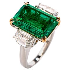 GIA 5.84 Carats Colombian Emerald & Diamond 3-Stone Platinum Ring