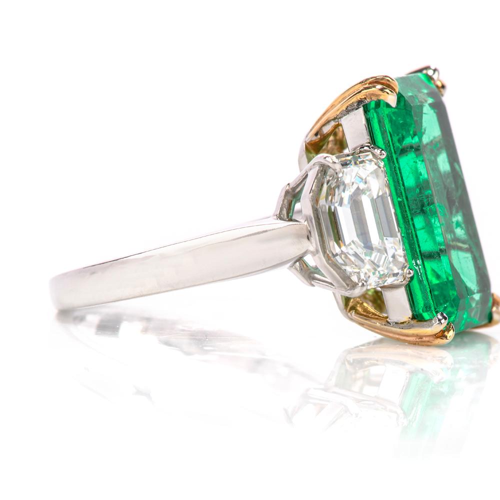GIA 5.84 Carats Colombian Emerald & Diamond 3-Stone Platinum Ring (bague en platine à 3 pierres) Neuf - En vente à Miami, FL