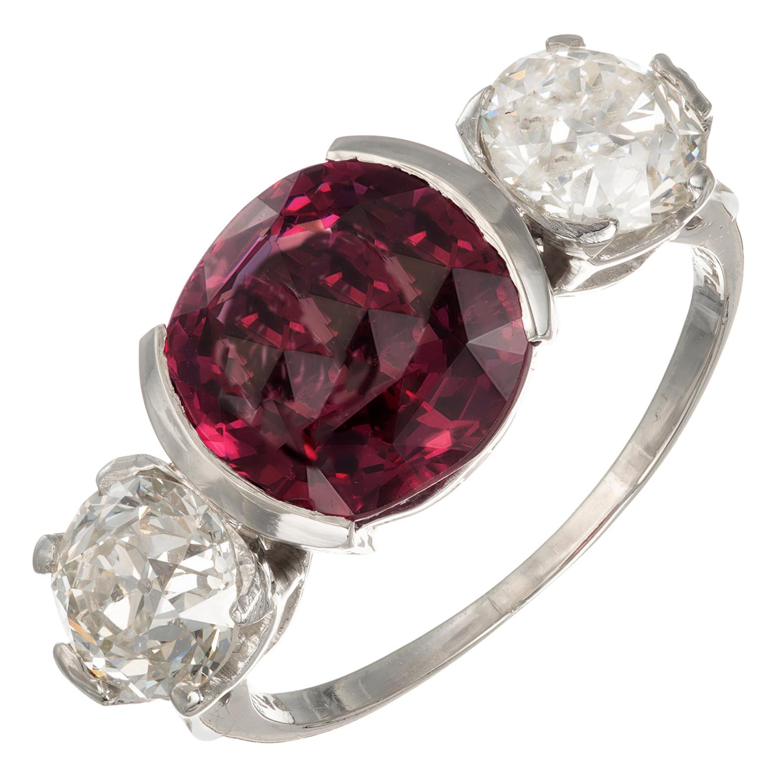 GIA Diamante espinela natural de 6,02 quilates Anillo de compromiso de tres piedras en platino