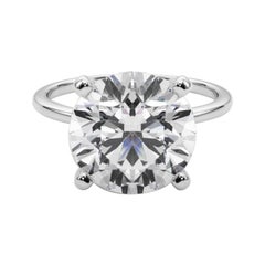 GIA 6,02ct Anello con diamante rotondo a fascia sottile con solitario incastonato in oro bianco 18 carati