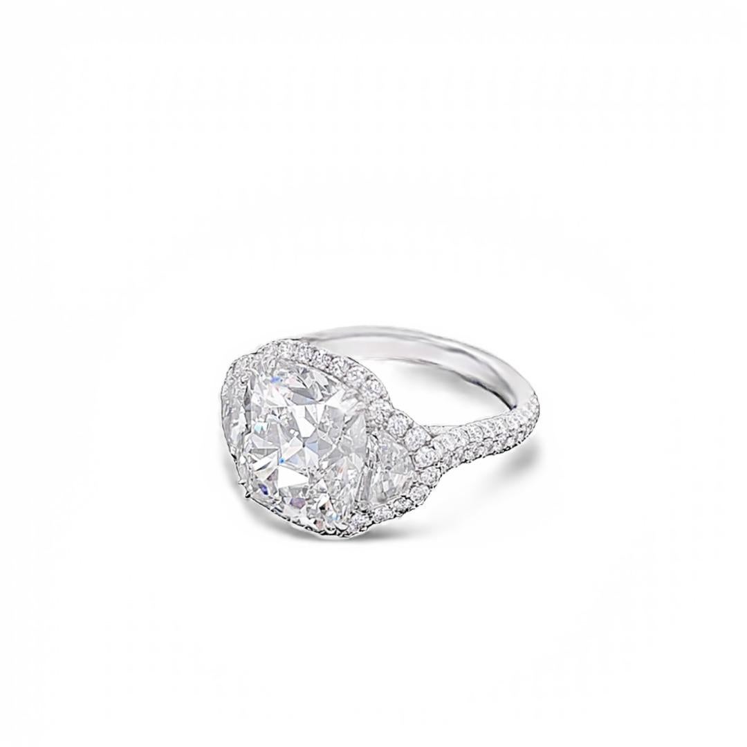 GIA Anello di fidanzamento con diamante antico taglio cuscino da 6,06 carati In condizioni ottime in vendita a Beverly Hills, CA