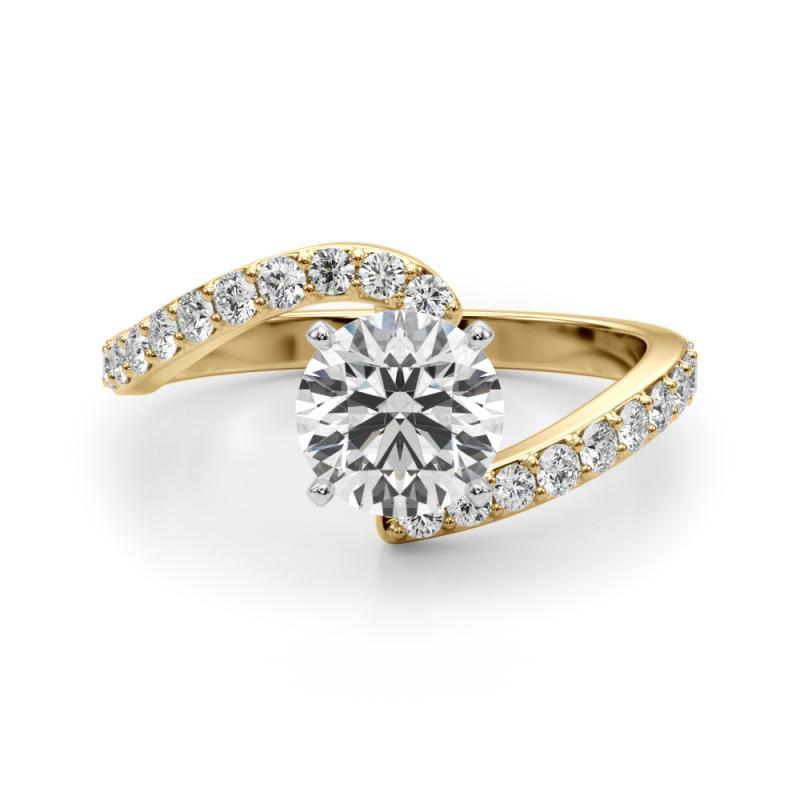 GIA 6,11 carati di diamante rotondo curvo Bypass Pave Shank in oro giallo 18K in vendita 1