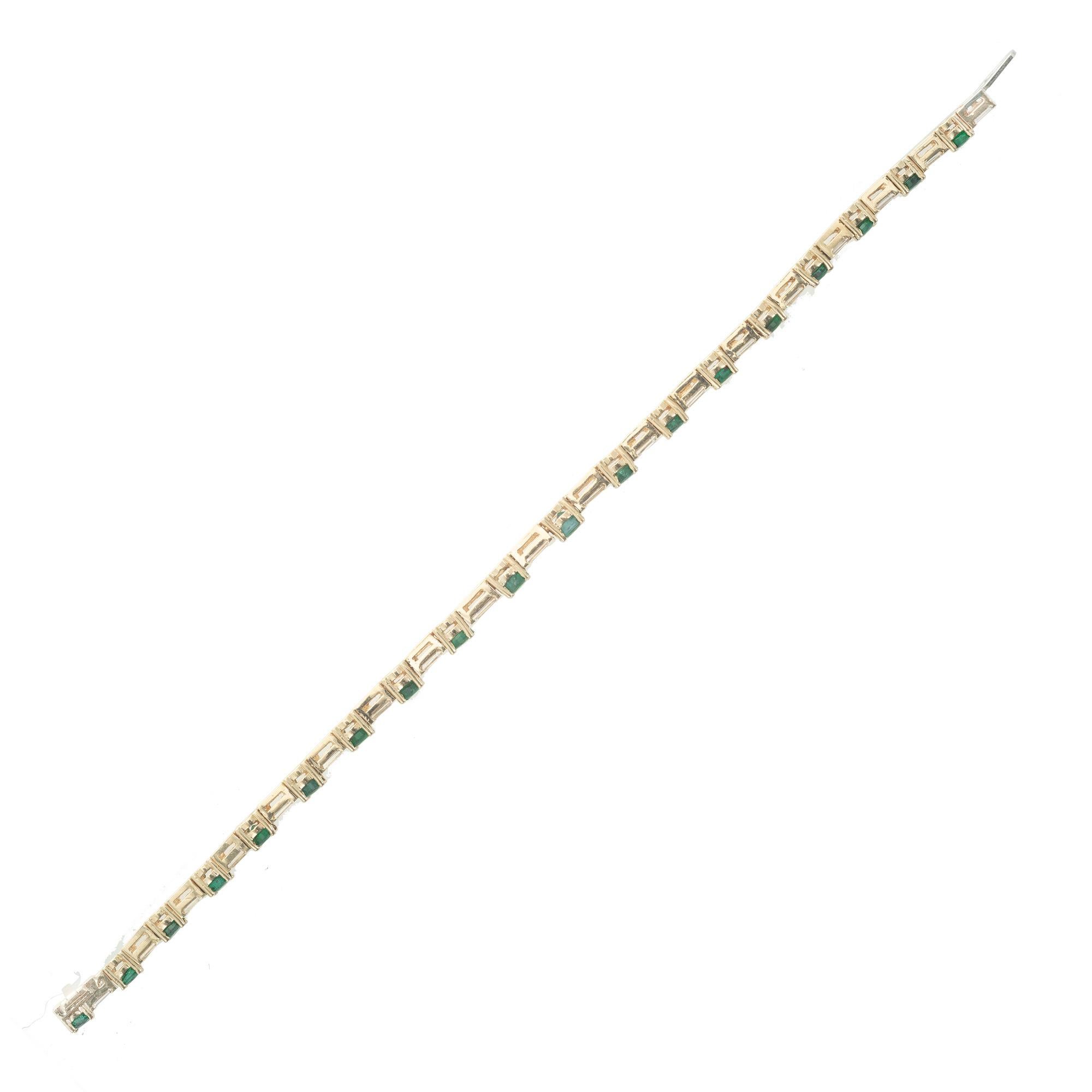 GIA 6.20 Carat Green Brazilian Emerald Baguette Diamond Tennis Gold Bracelet For Sale 1