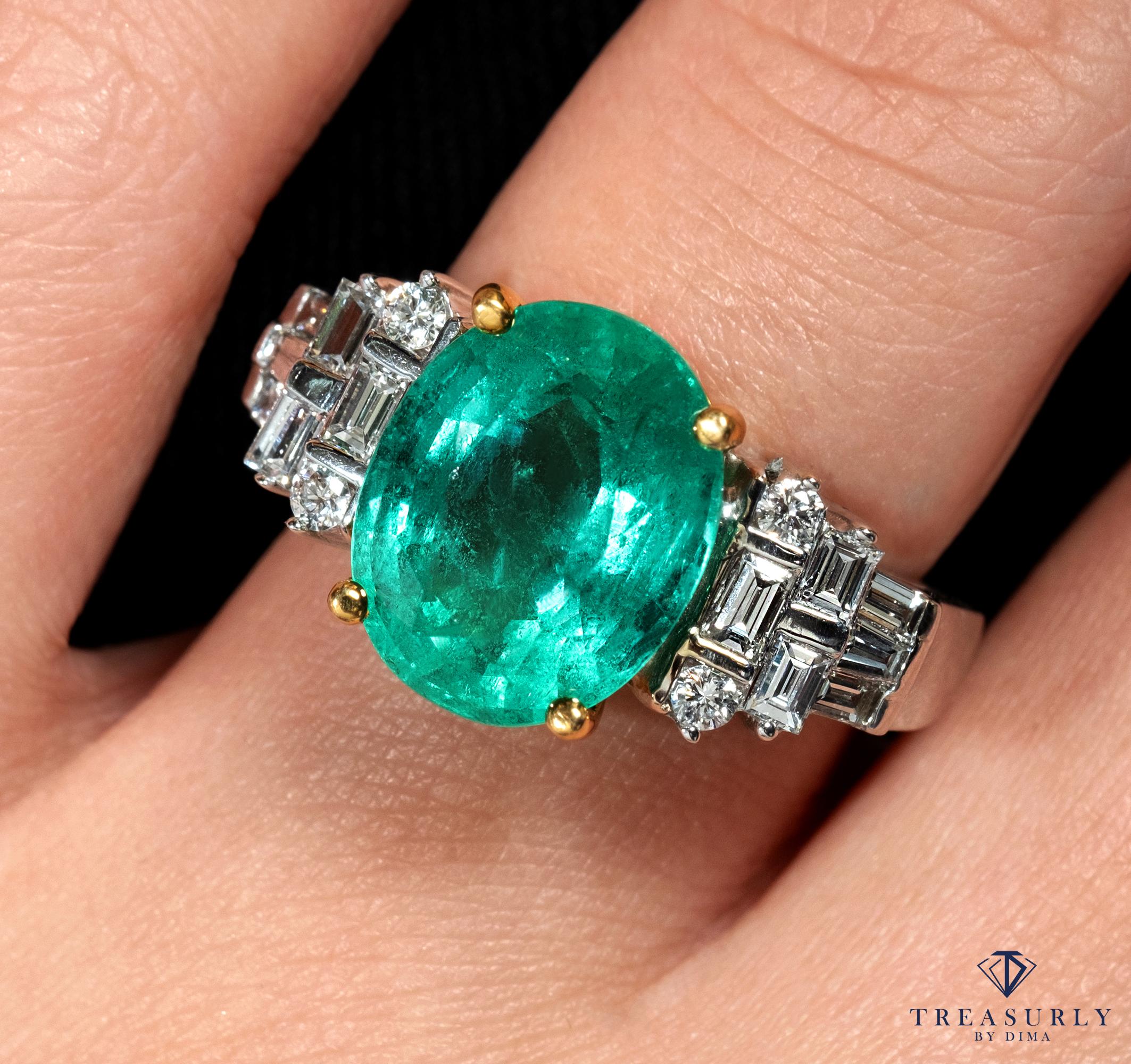 GIA 6.30 Carat Estate Green Oval Emerald Diamond Engagement 18 Karat Gold Ring 2