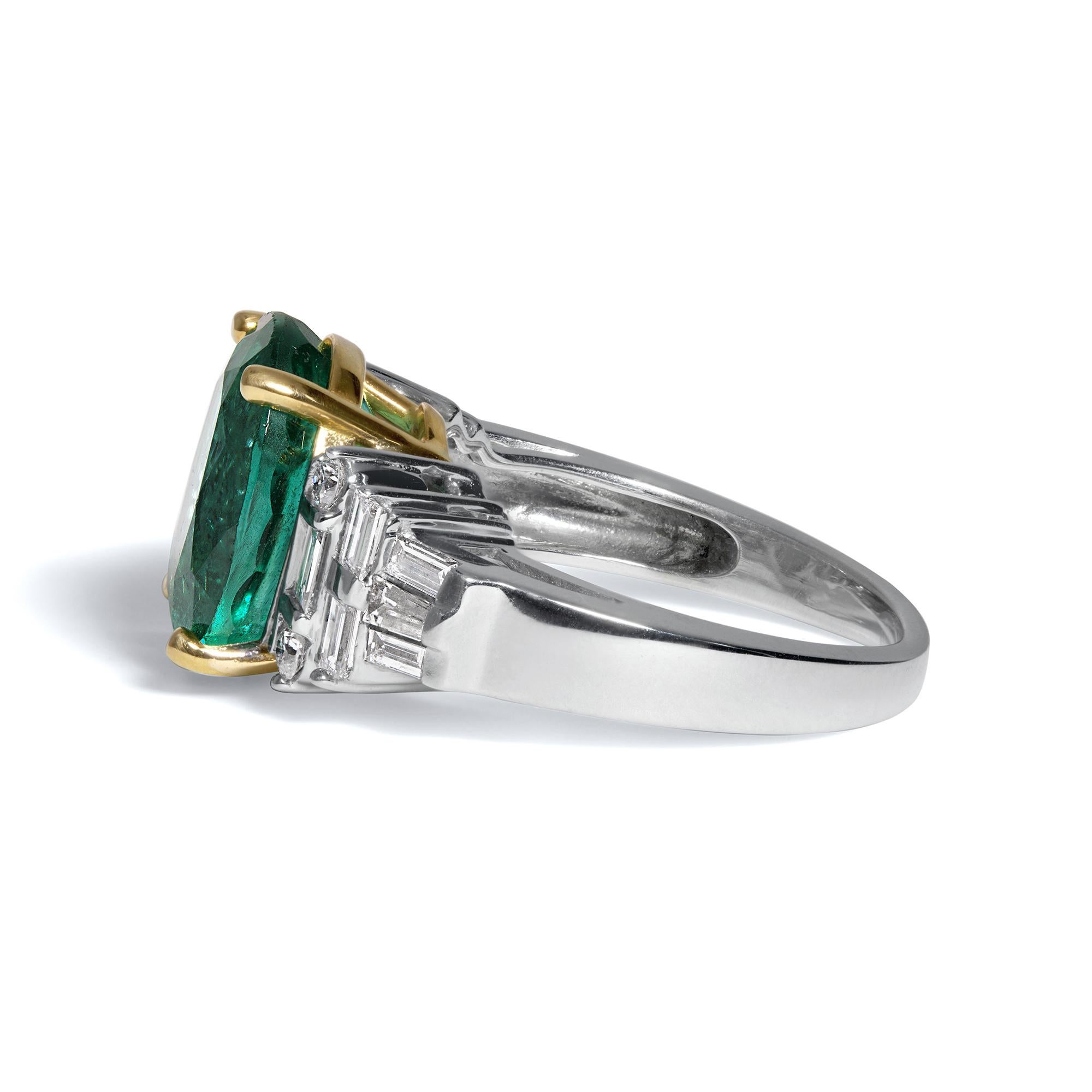 Women's GIA 6.30 Carat Estate Green Oval Emerald Diamond Engagement 18 Karat Gold Ring