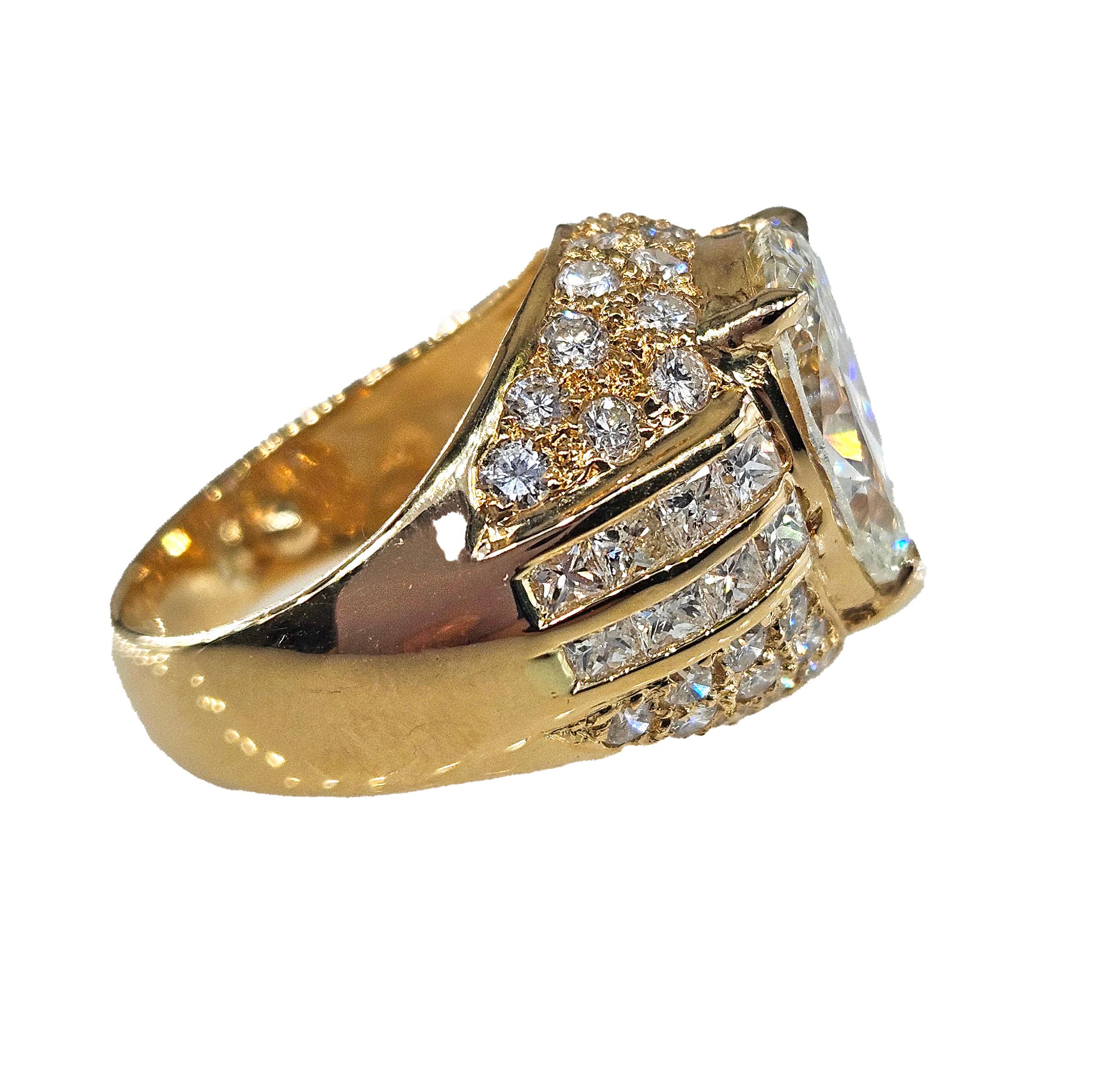 GIA 6.50ct Vintage Pear Diamond Engagement Wedding 18k Yellow Gold Ring In Good Condition For Sale In New York, NY
