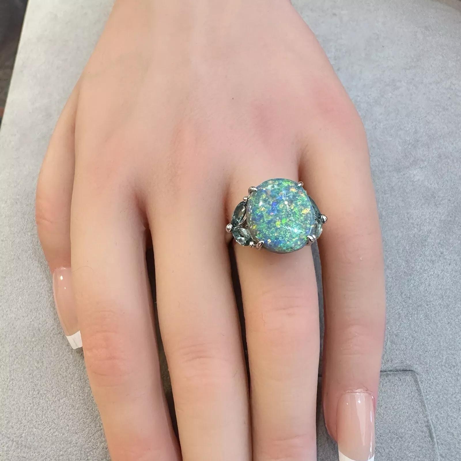 GIA 6.55 carat Black Opal and Aquamarine Ring in Platinum For Sale 5