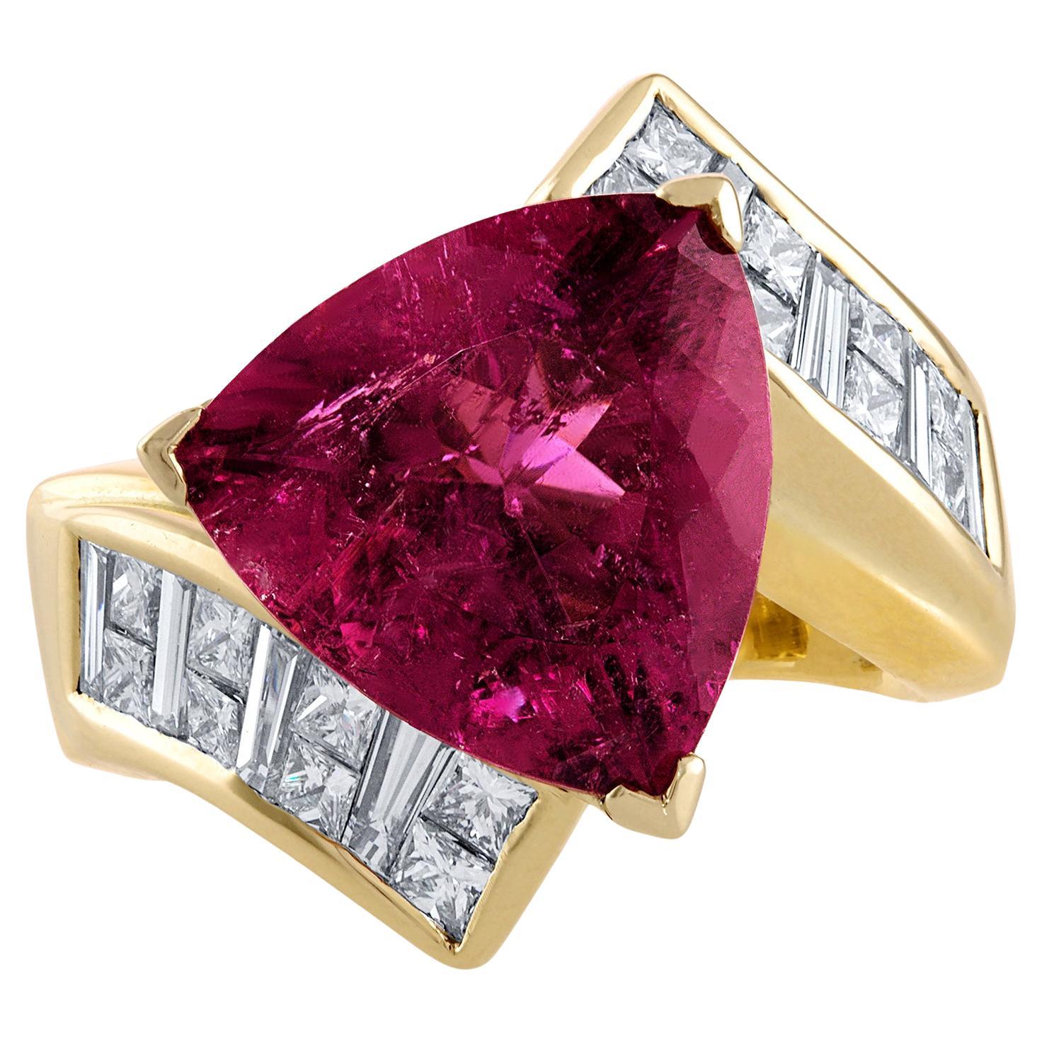 Gia Bague vintage en or jaune 18 carats avec tourmaline rubellite naturelle de 6,59 carats et diamants