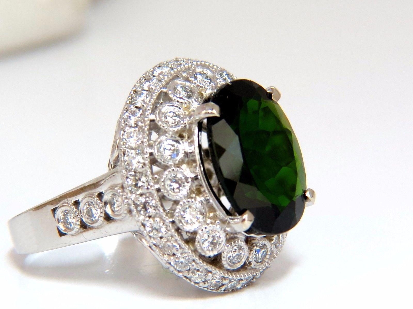 GIA 6.71CT Natural Bright Vivid Green Diopside Halo Cluster Diamonds Ring 14KT For Sale 2