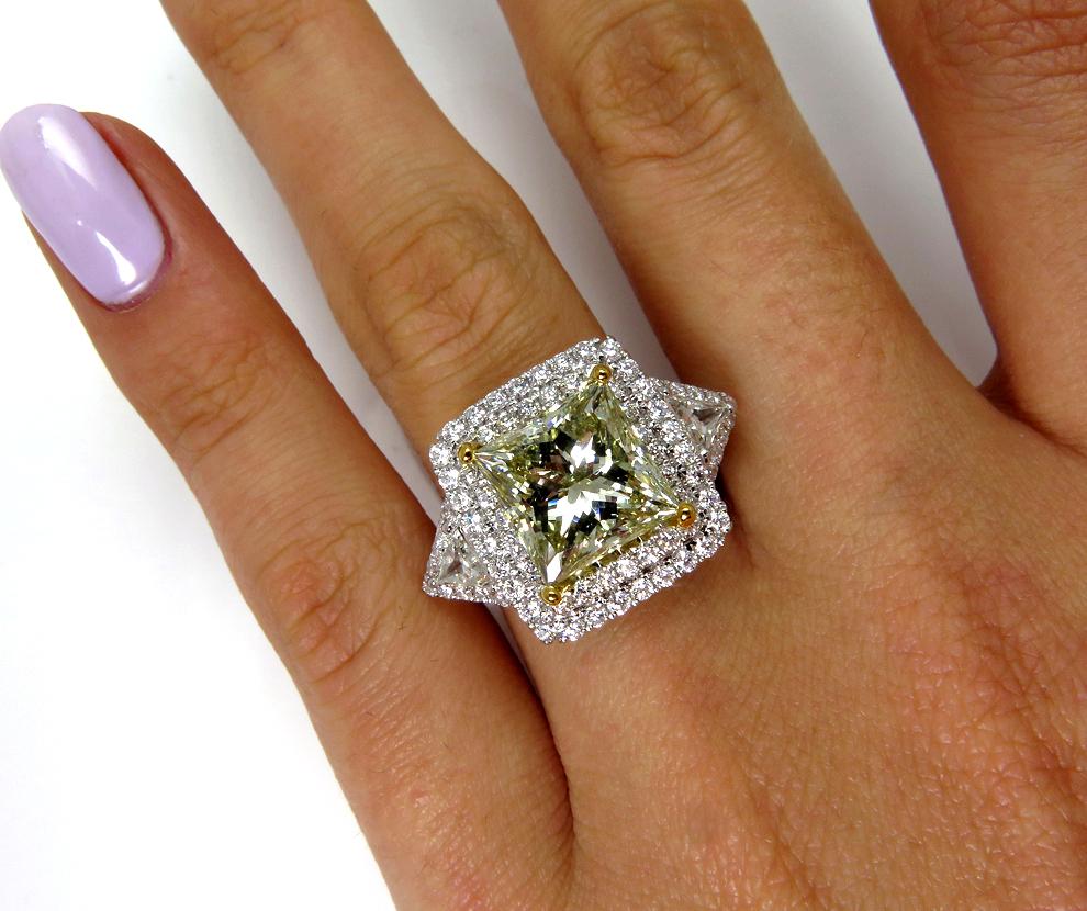 Modern GIA 6.81 Carat Fancy Green Yellow Princess Cut Diamond Engagement Wedding Ring