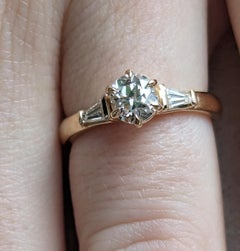 Diamant certifié GIA .70  Bague de fiançailles en or 18 carats