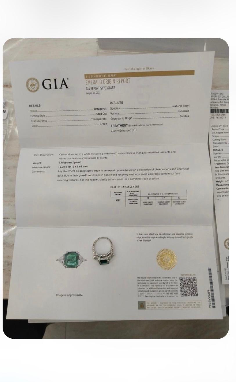  GIA - AIG  Certified 7.36 Carat Zambian Emerald  2.20 Ct Diamonds 18K Gold Ring For Sale 4