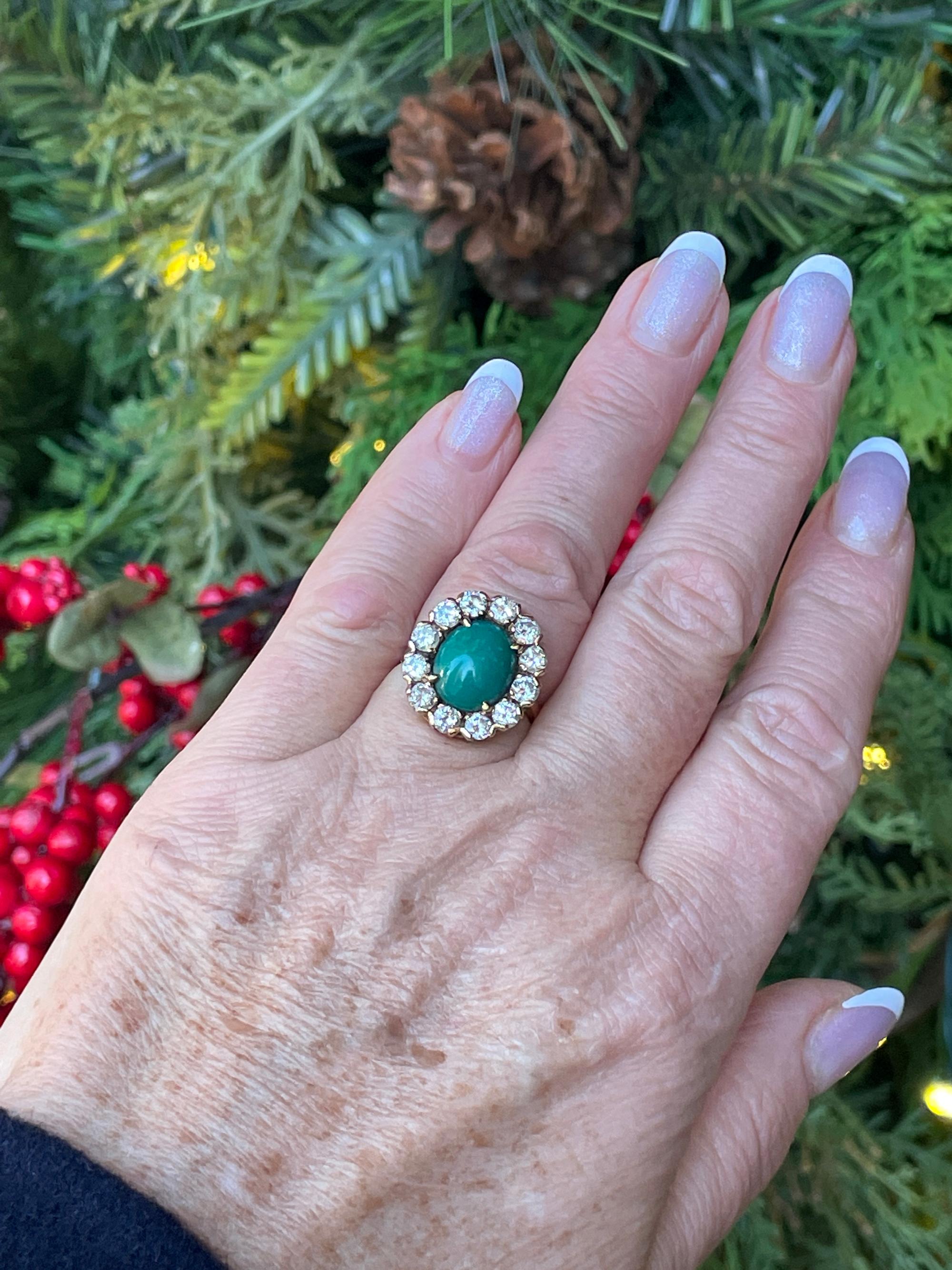 GIA 7.35ct Vintage Natural Green Turquoise Diamond 14K Gold Cluster Ring In Good Condition For Sale In New York, NY