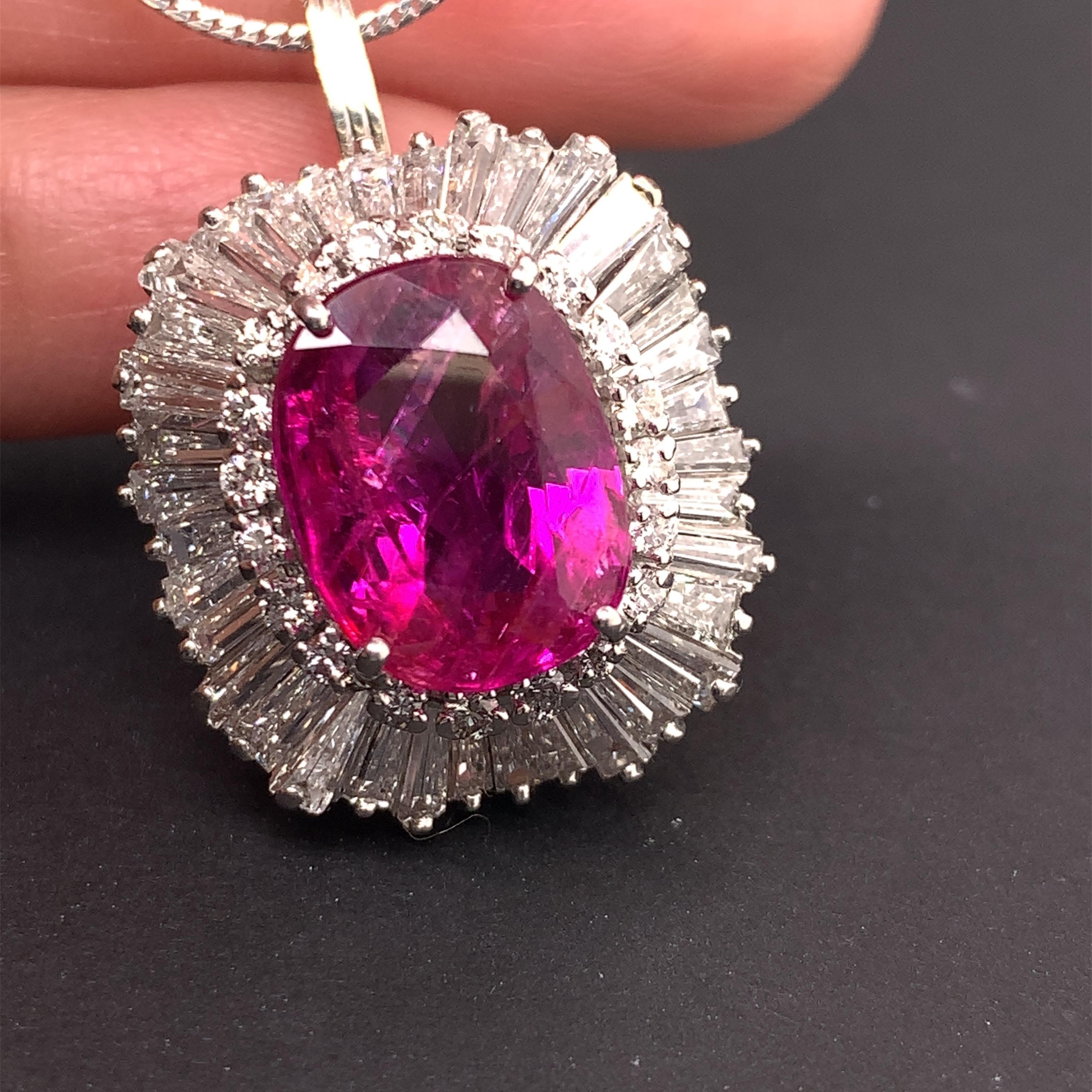 GIA 7.47 Carat Unheated Ruby Pendant/Ring For Sale 3