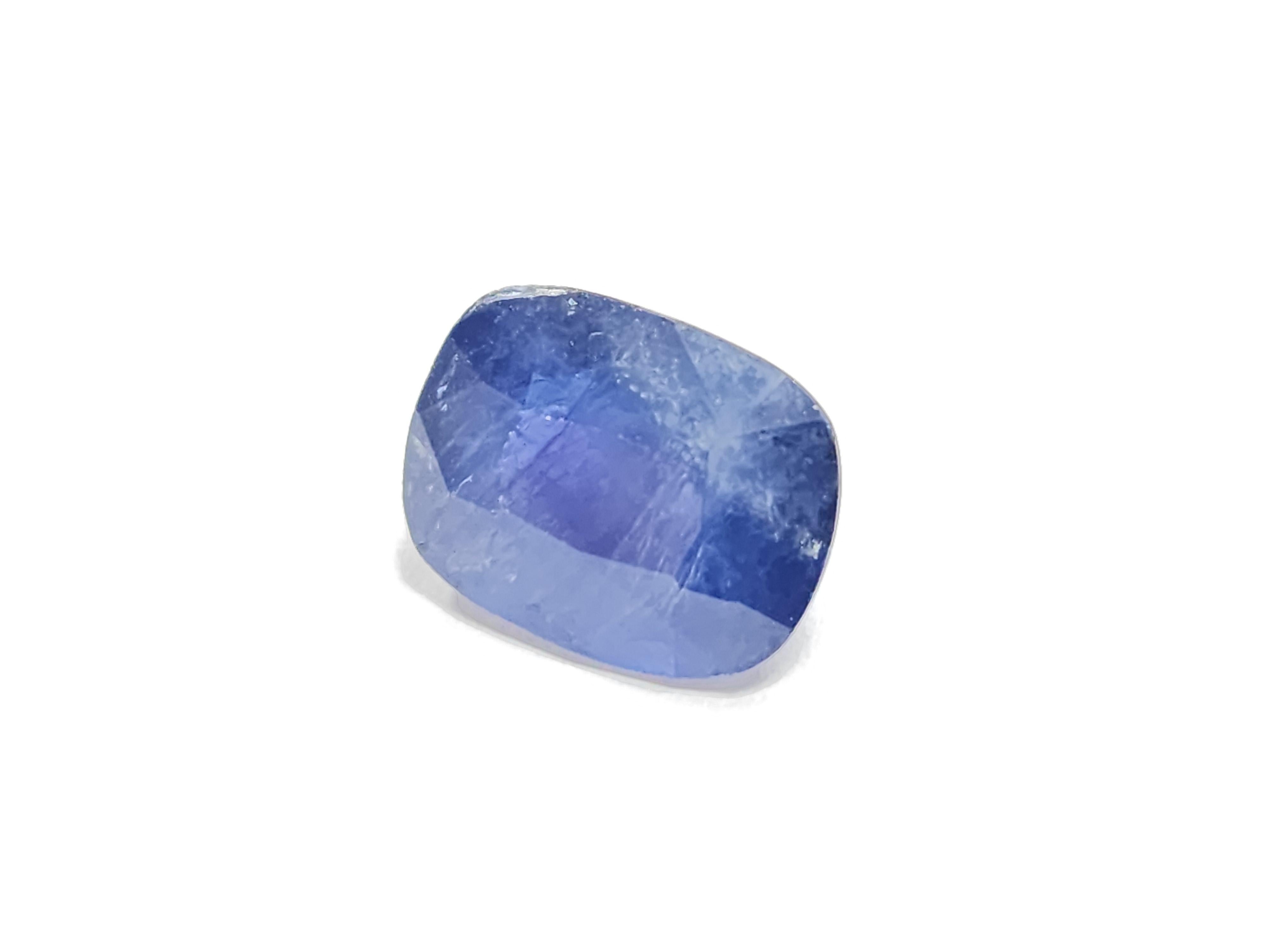 GIA Zafiro natural de 7.48 quilates en forma de cojín Corte cojín en venta