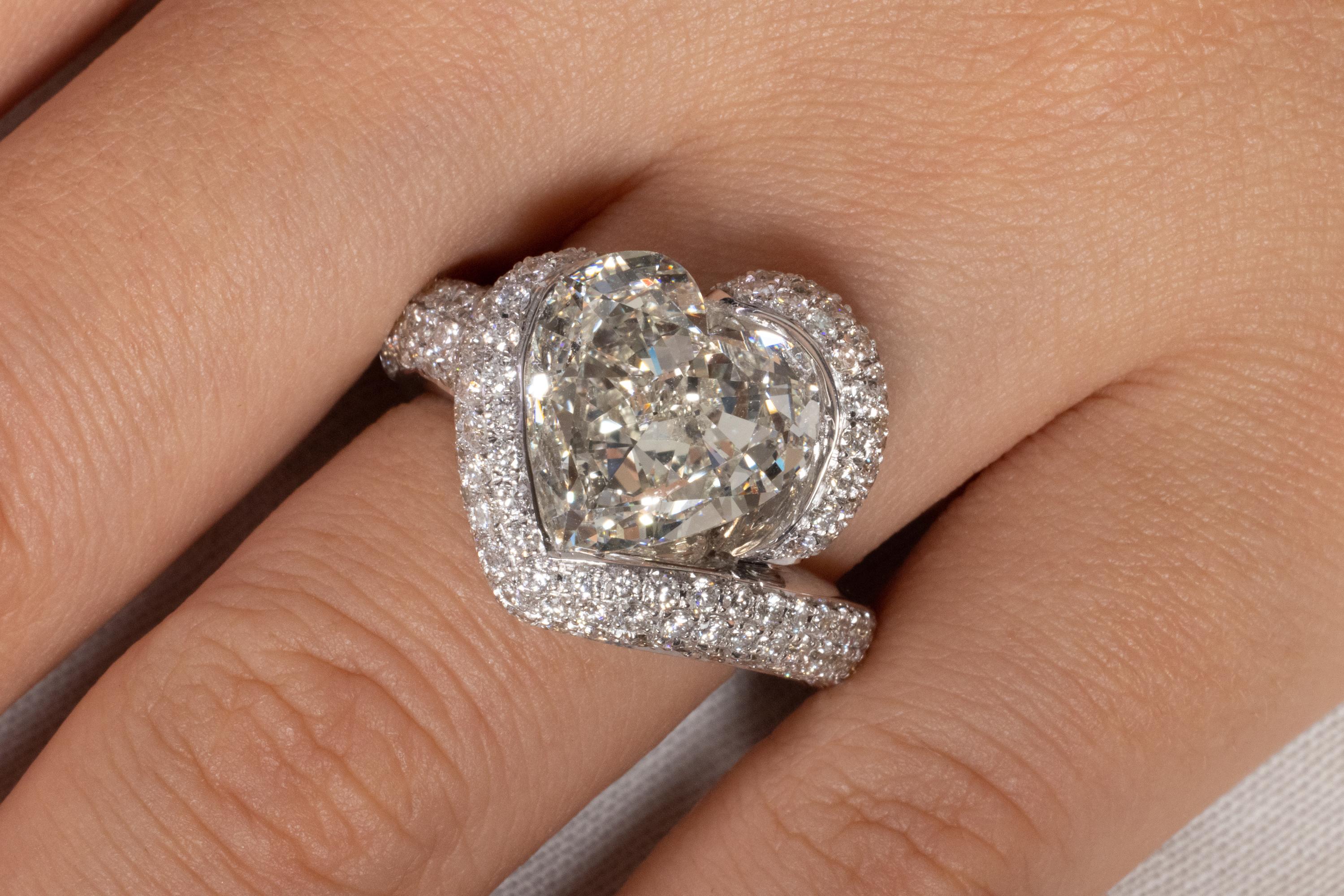 GIA 8.21ct Estate Heart Diamond 18k White Gold Engagement Anniversary Ring 5