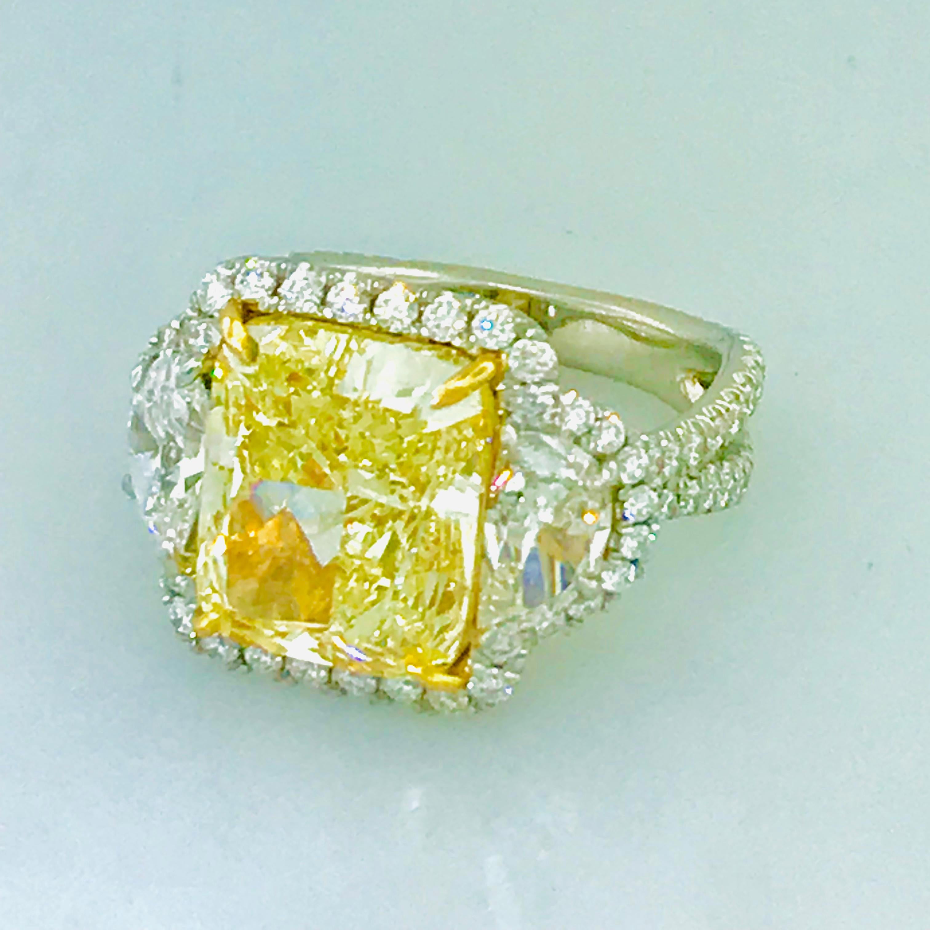 9 carat yellow diamond ring