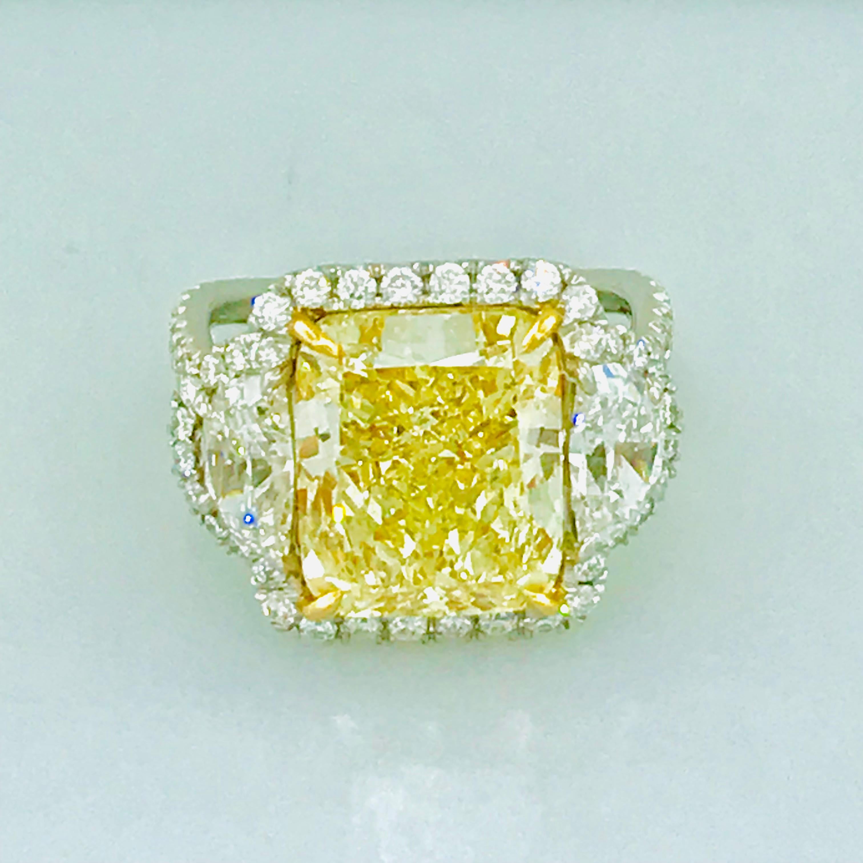 Cushion Cut GIA 9 Carat Diamond Total Weight Fancy Yellow Diamond 3-Stone Platinum Ring