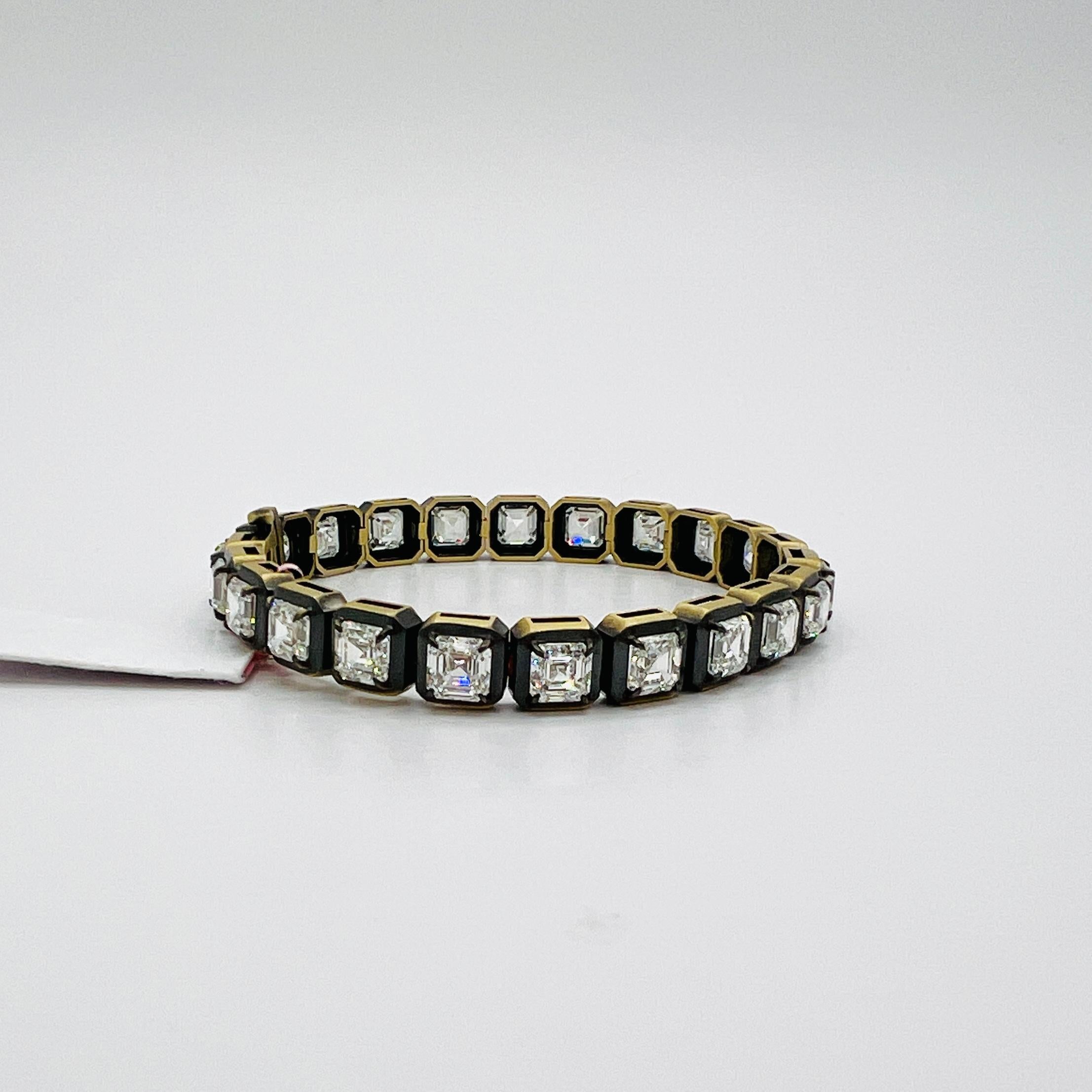 GIA Pulsera de diamantes talla Asscher de 0,90 quilates cada uno en rodio negro y oro de 18 quilates en venta 1