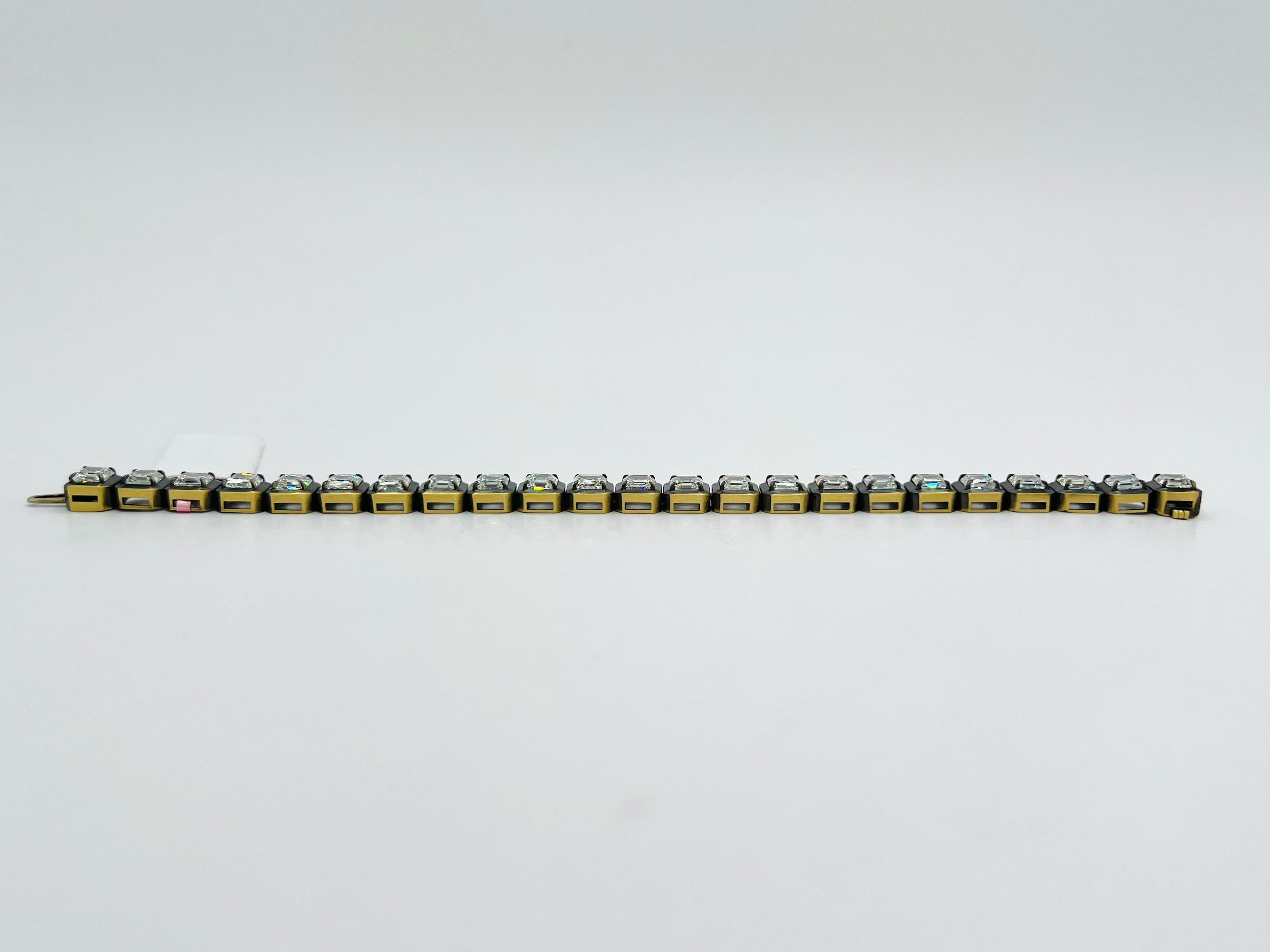 GIA Pulsera de diamantes talla Asscher de 0,90 quilates cada uno en rodio negro y oro de 18 quilates en venta 3