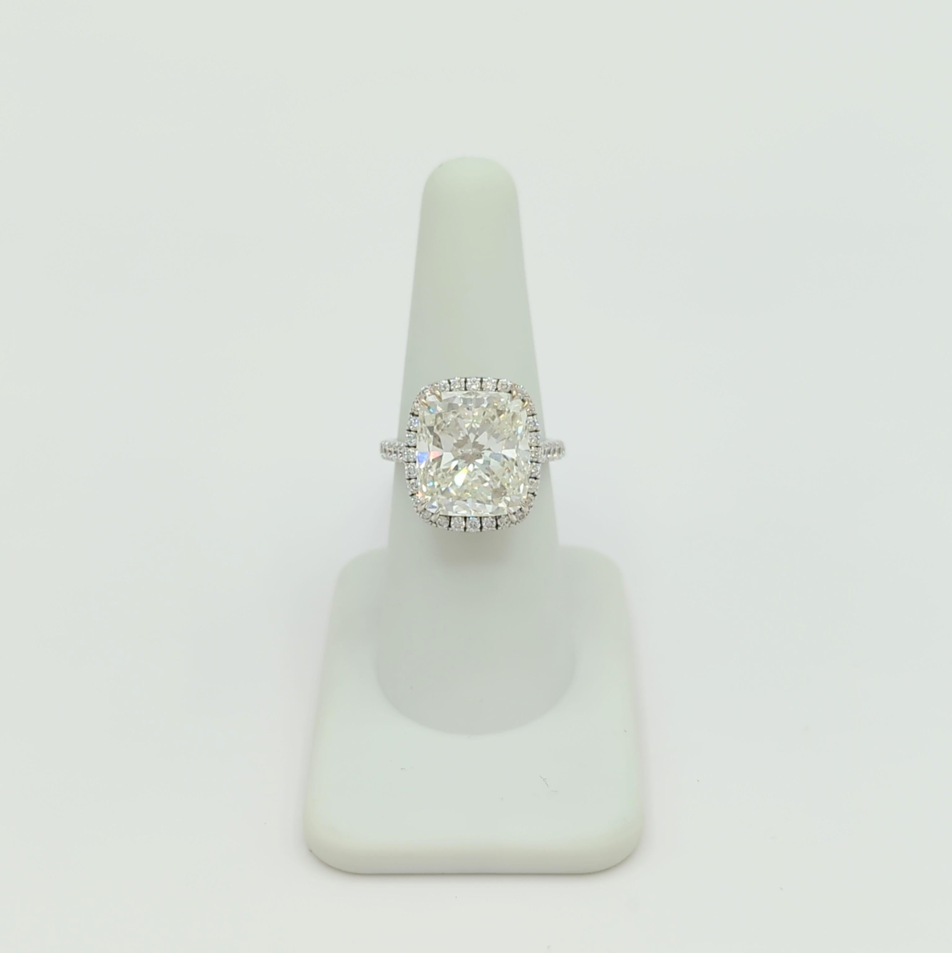 GIA 9.01 ct. K SI2 White Diamond Cushion Solitaire Ring in 18K White Gold In New Condition For Sale In Los Angeles, CA