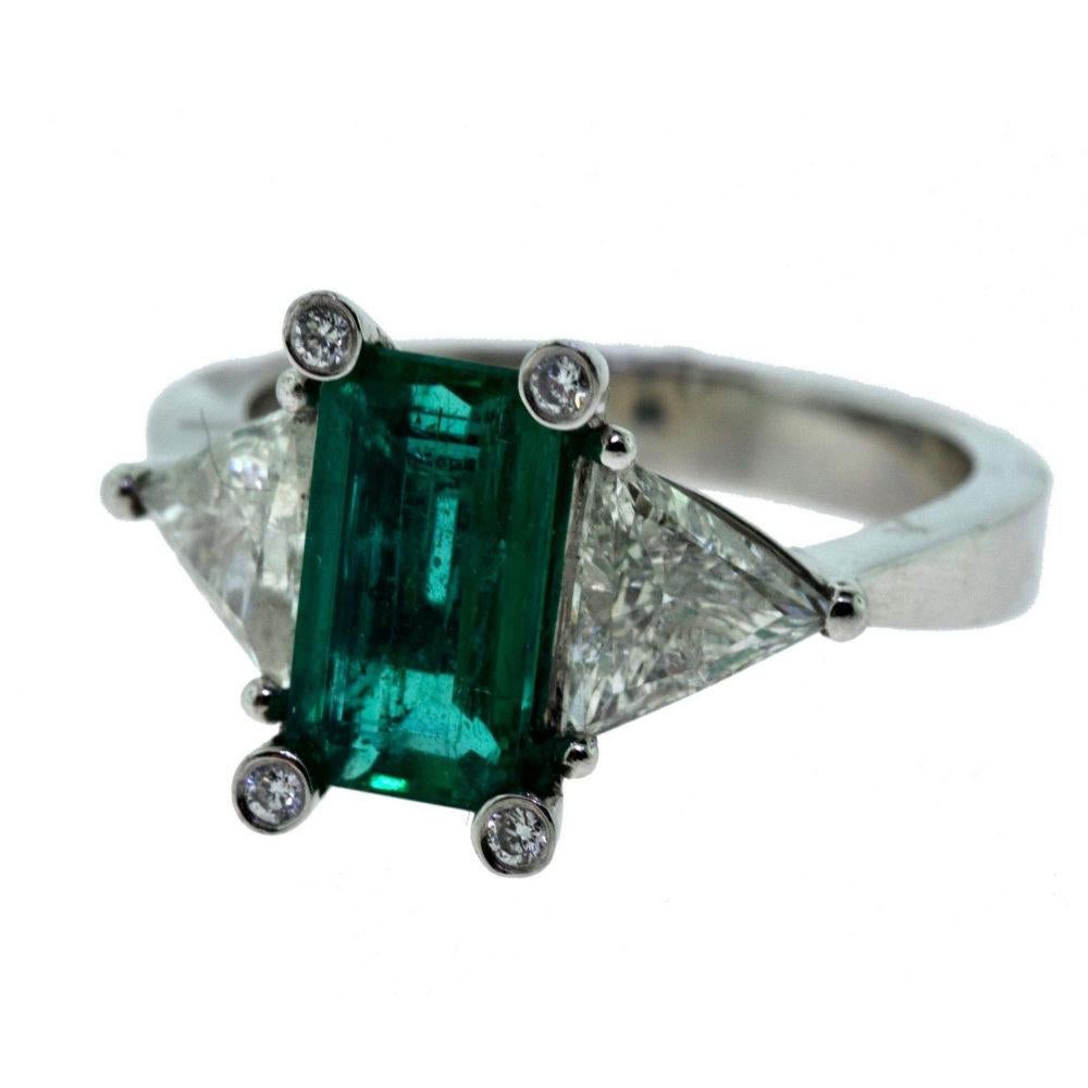 Emerald Cut GIA AAAAA+ Finest Natural Beryl Emerald Diamond Platinum Ring For Sale