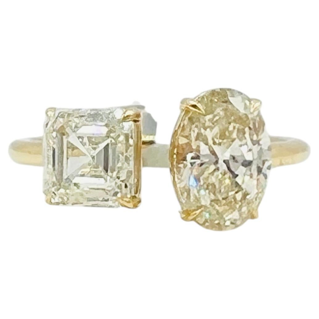 GIA Asscher and Oval Moi Et Toi Ring in 18K Yellow Gold For Sale