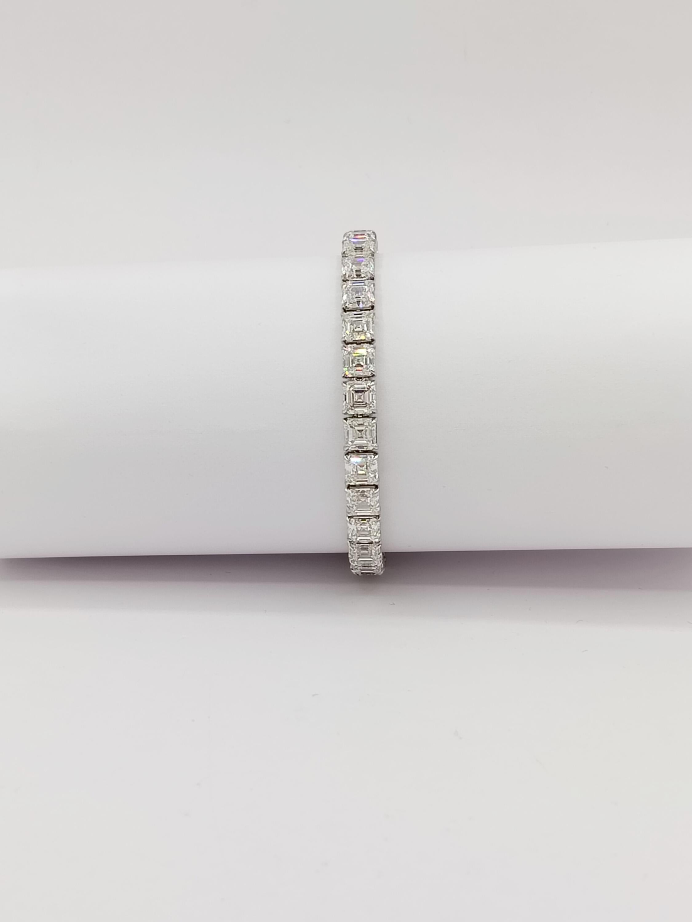 Bracelet tennis en or blanc 18 carats avec diamants taille Asscher de 31,10 carats certifiés GIA en vente 3