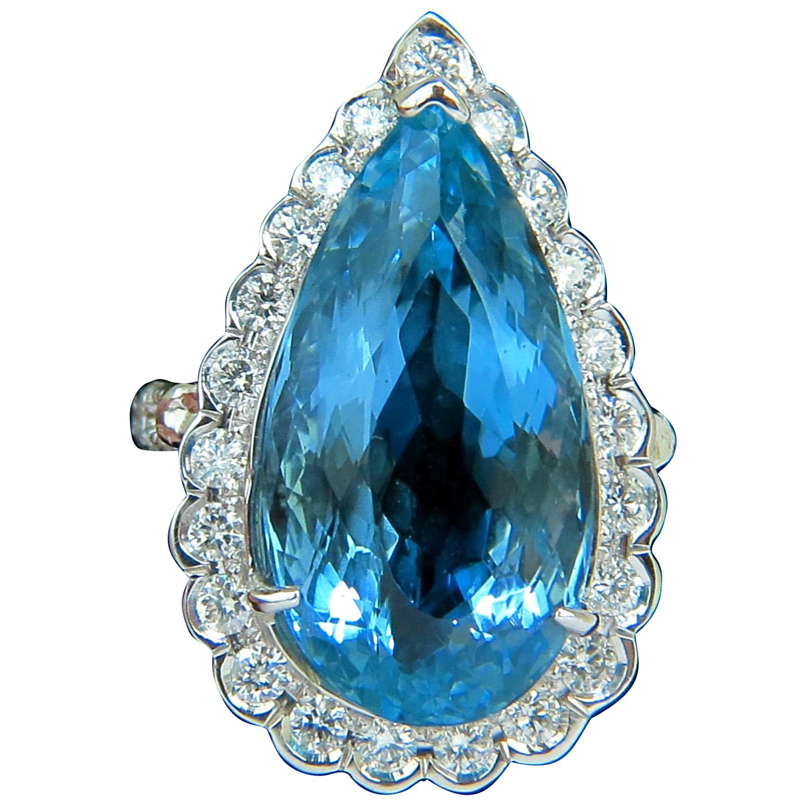 GIA Blue 18 Karat 17.78 Carat Natural Brilliant Gem Aquamarine Diamond Ring VS