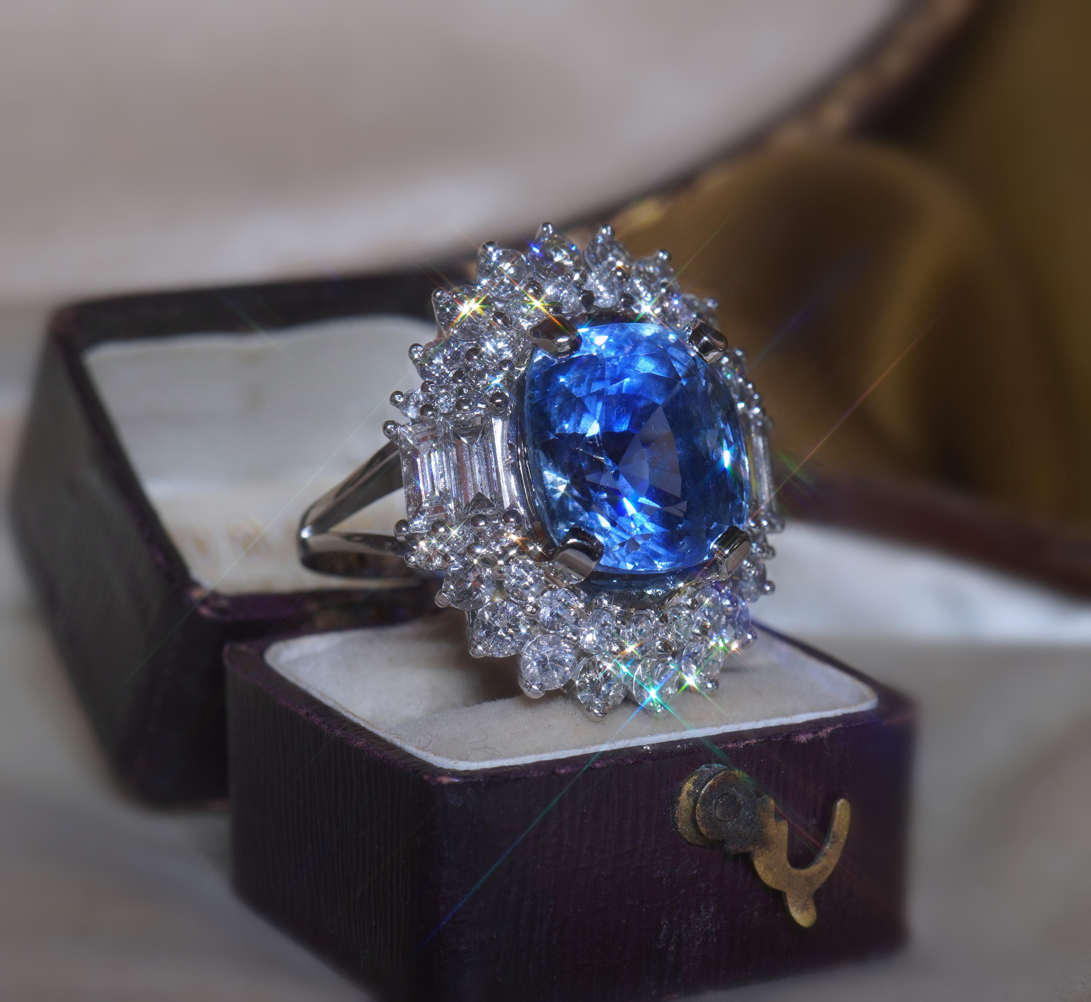 GIA Blue Sapphire No Heat 18K Diamond Ring Vintage Srilanka VS Fine 18.38 Carats 1